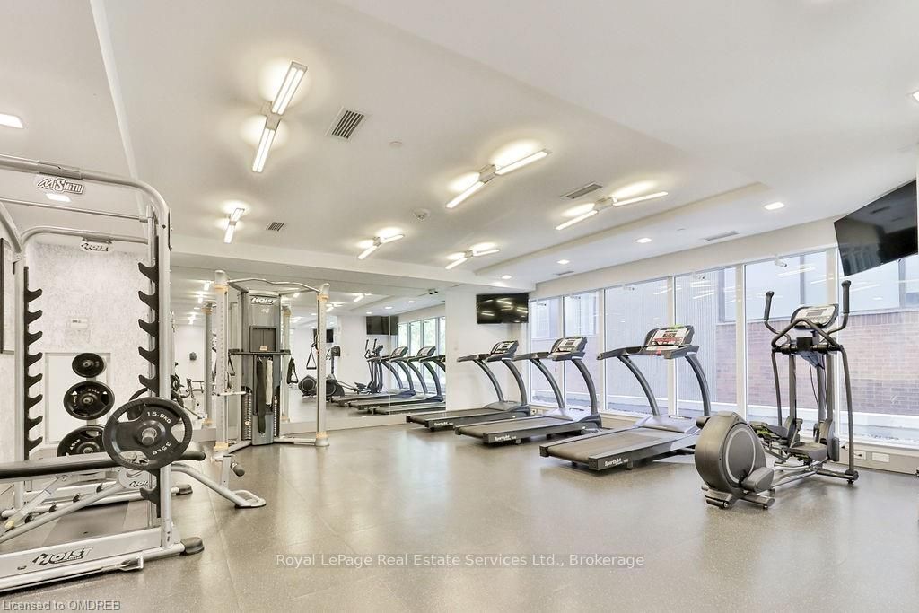 58 ORCHARD VIEW Boulevard #908