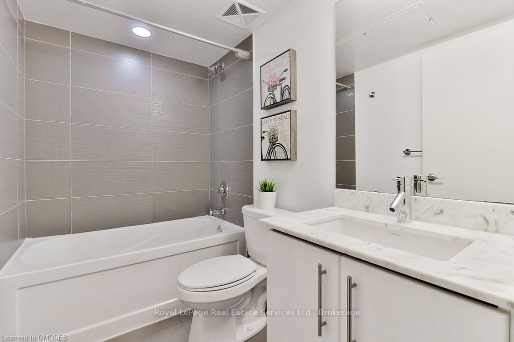 58 ORCHARD VIEW Boulevard #908