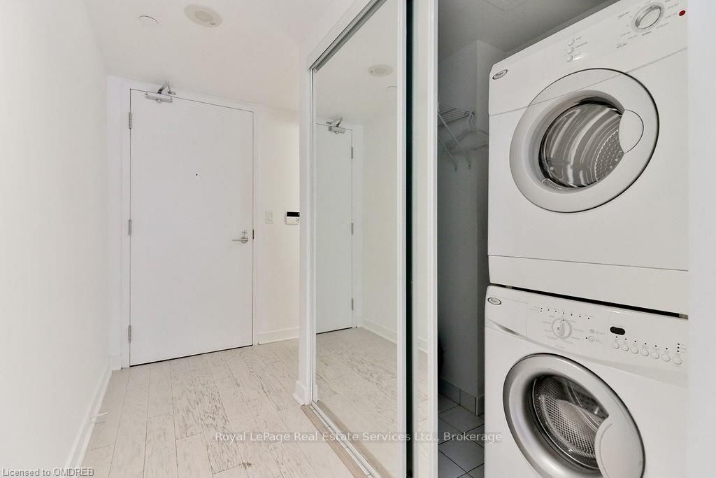 58 ORCHARD VIEW Boulevard #908