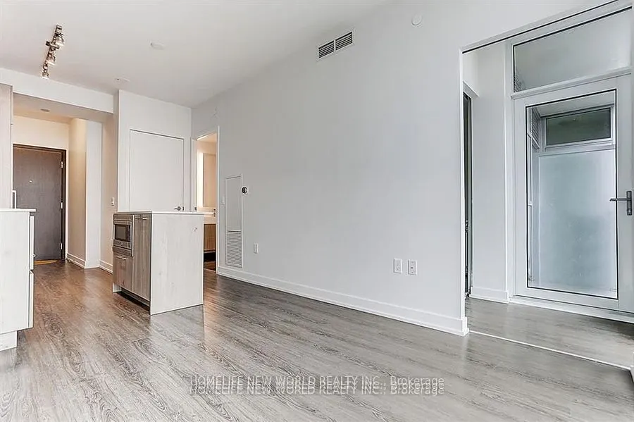 1 YORKVILLE Avenue #2904