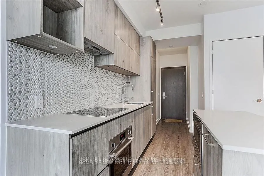 1 YORKVILLE Avenue #2904