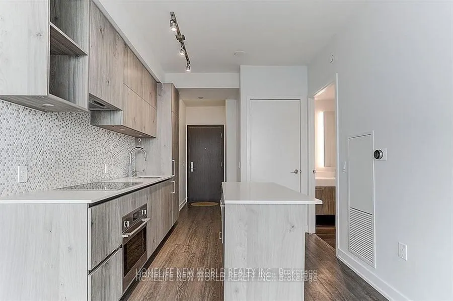 1 YORKVILLE Avenue #2904
