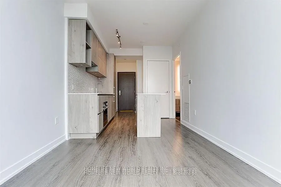 1 YORKVILLE Avenue #2904