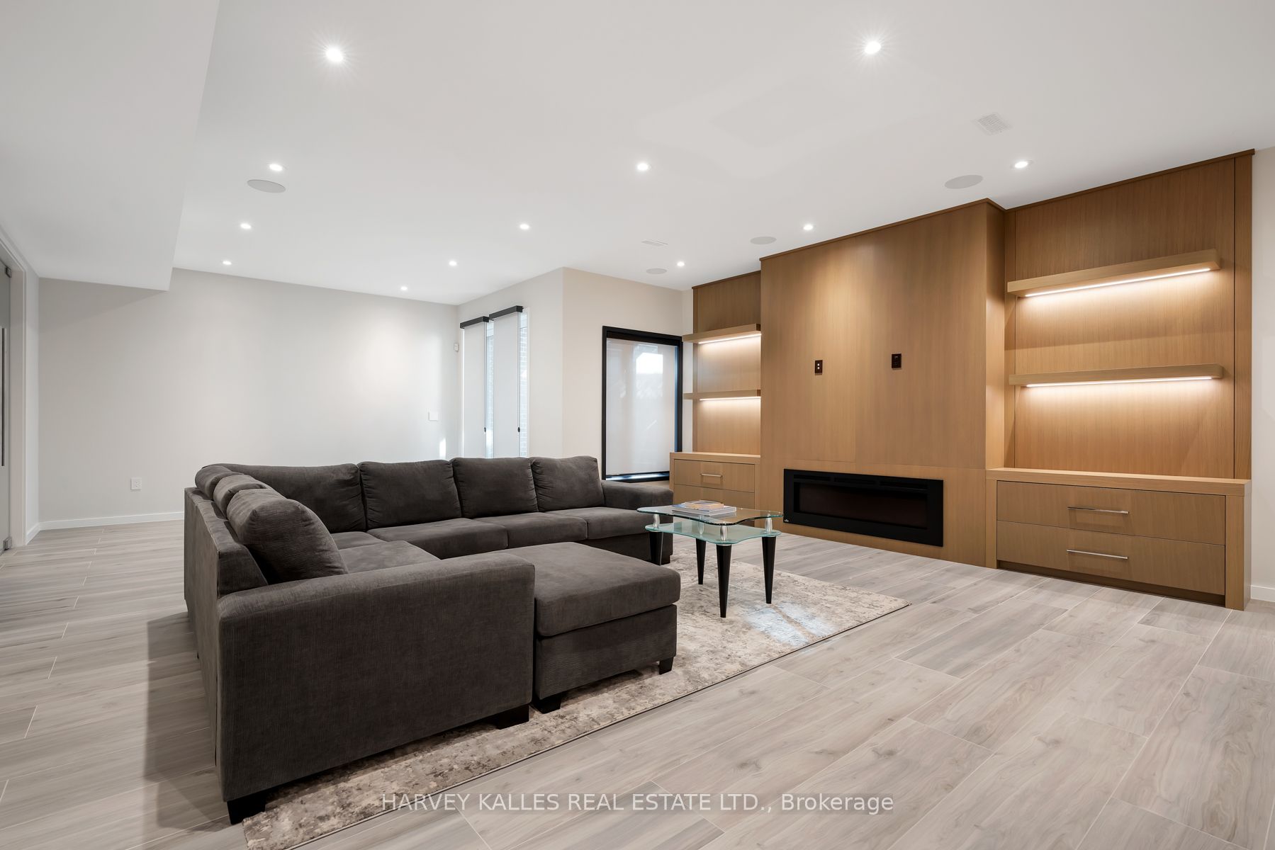 474 Russell Hill Road