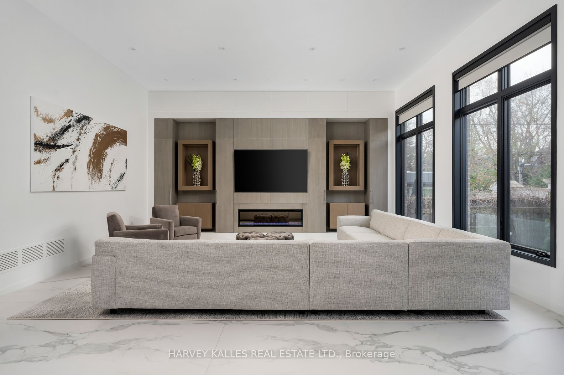 474 Russell Hill Road