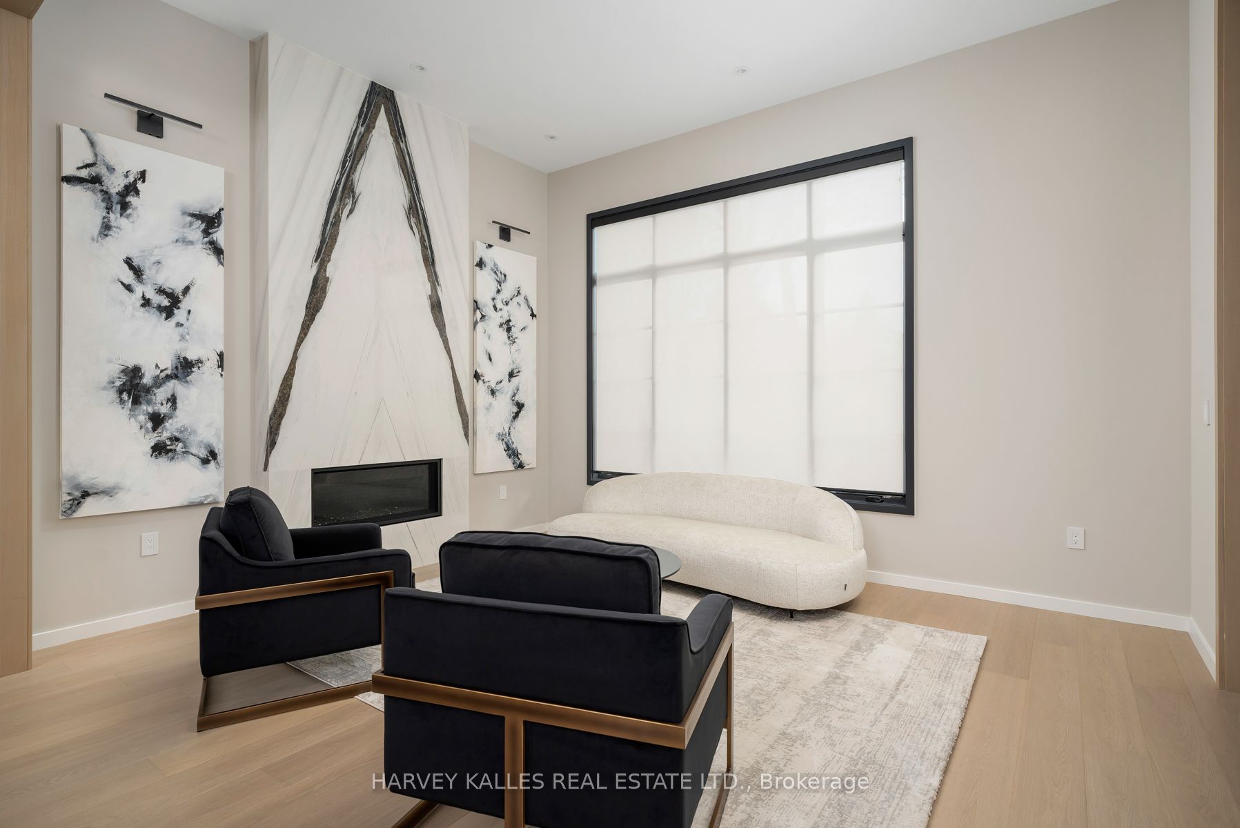 474 Russell Hill Road