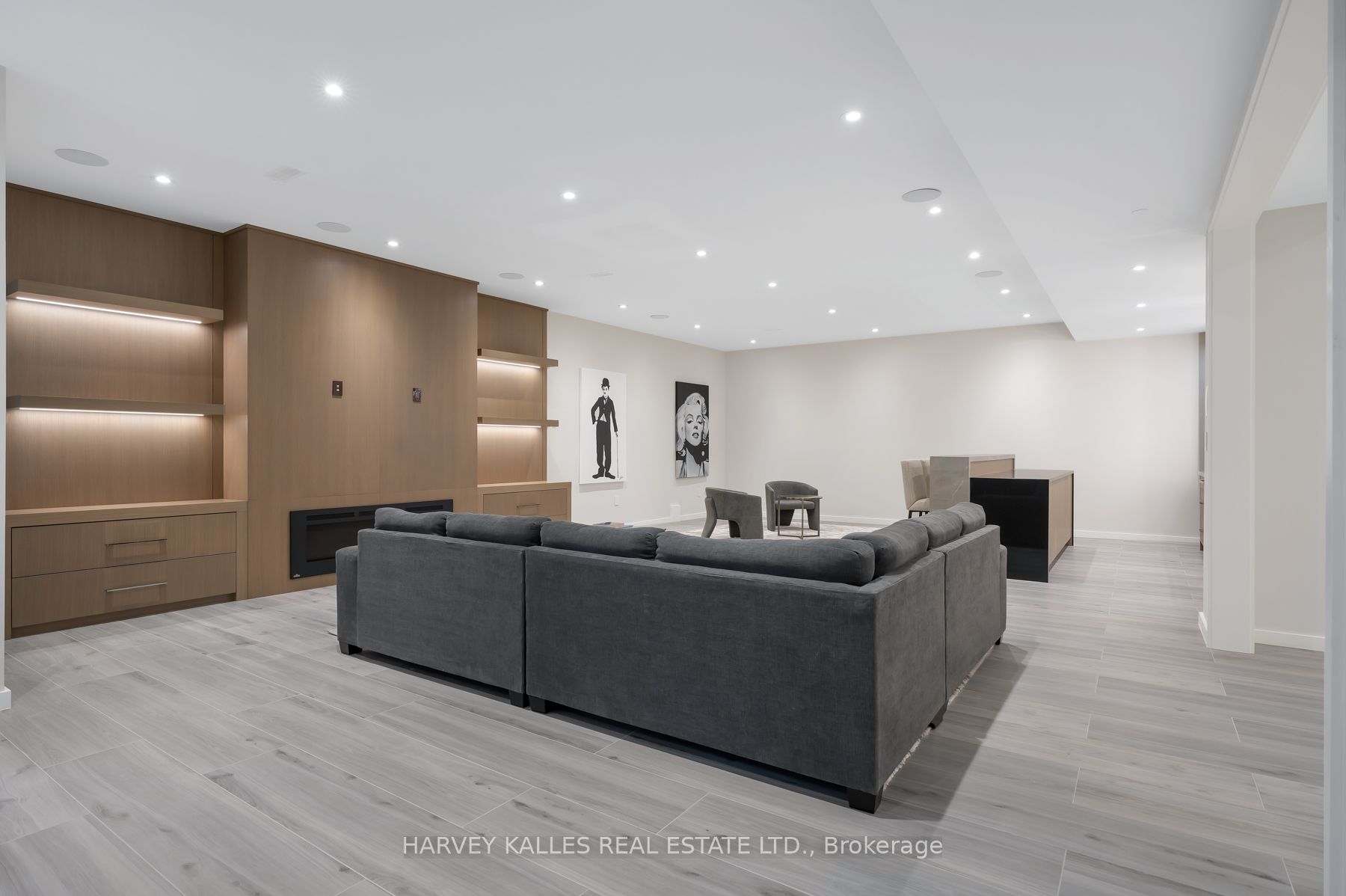 474 Russell Hill Road