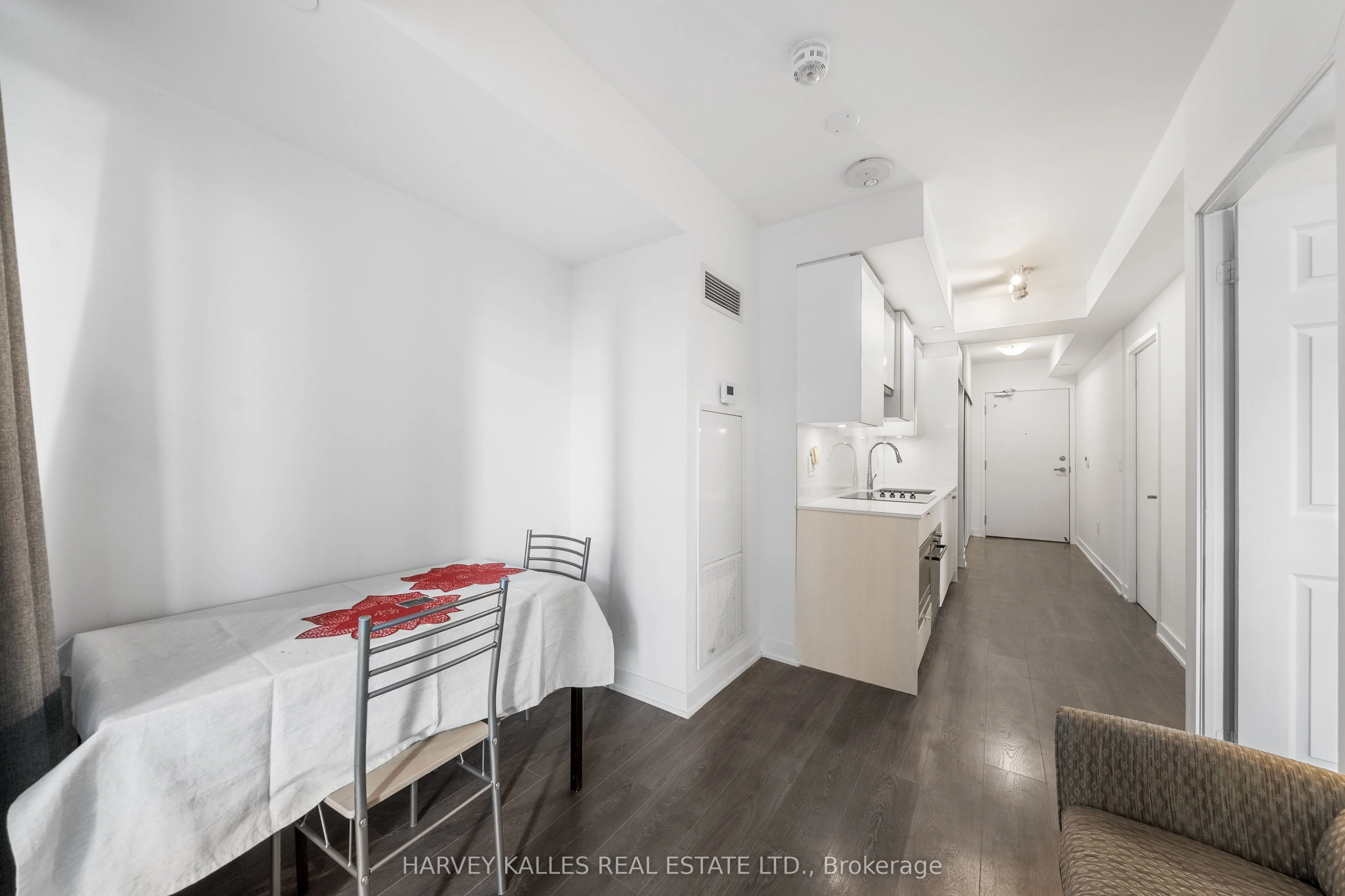 99 Broadway Avenue #1405