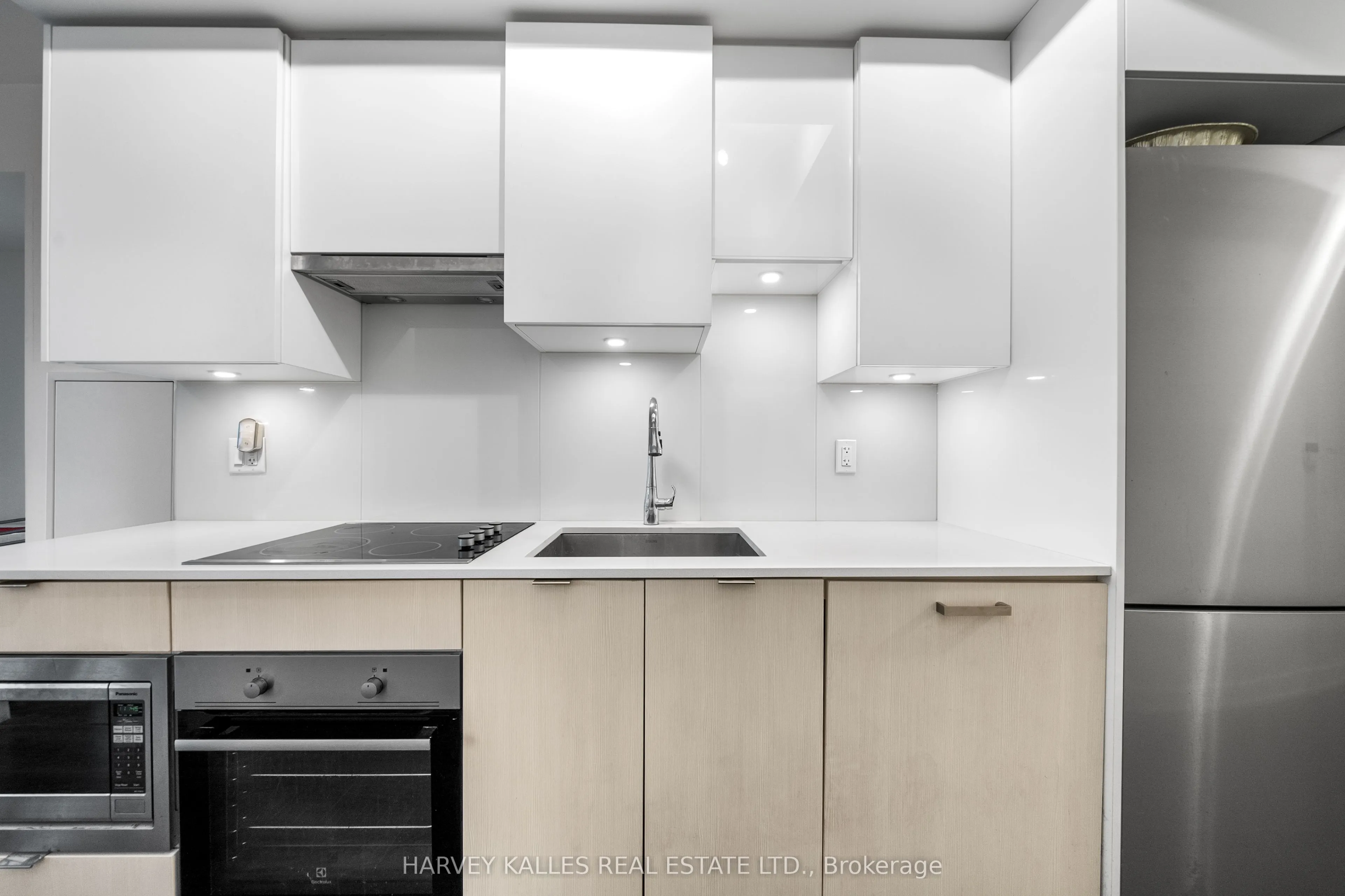 99 Broadway Avenue #1405