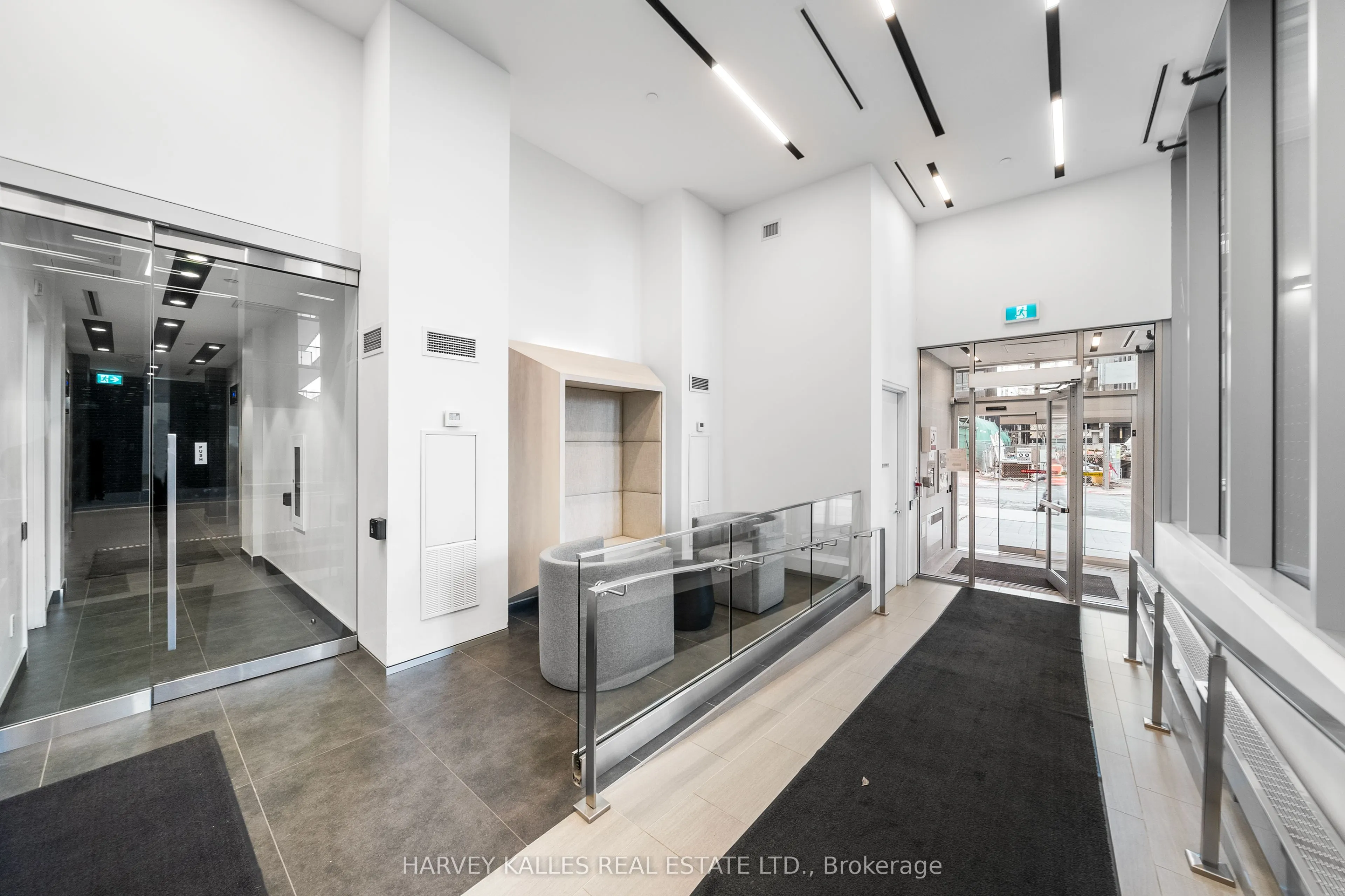 99 Broadway Avenue #1405
