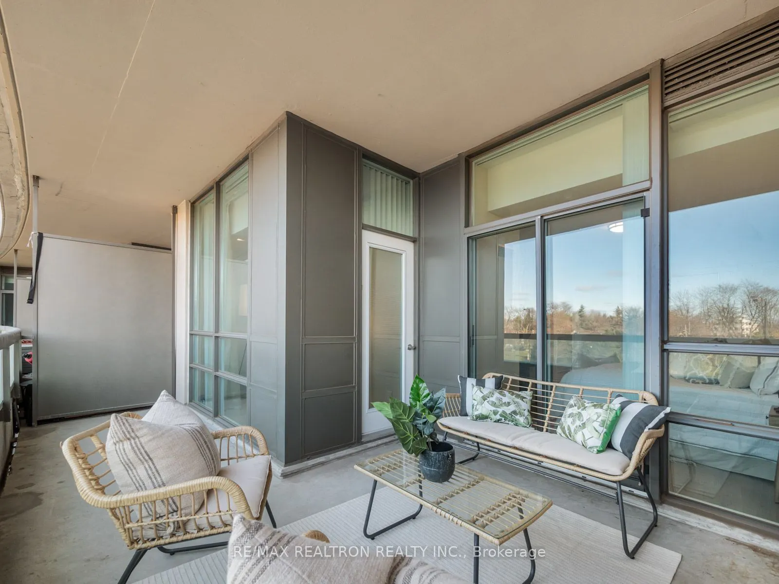 503 Beecroft Road, #318