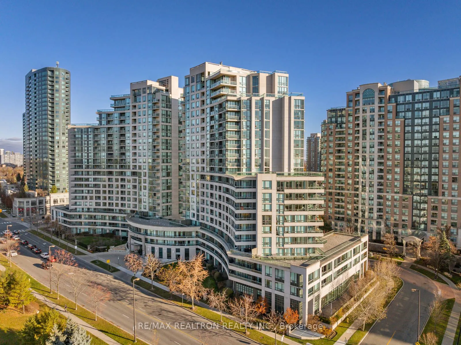 503 Beecroft Road, #318
