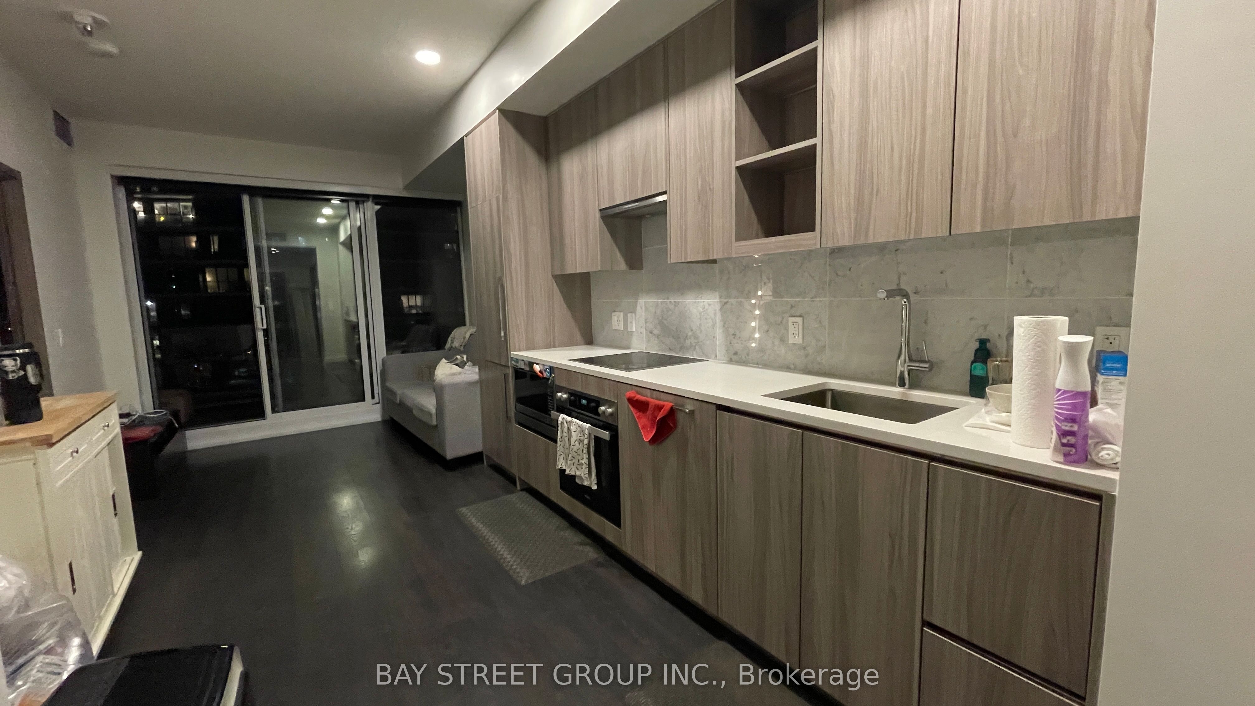 95 Mcmahon Drive #2515