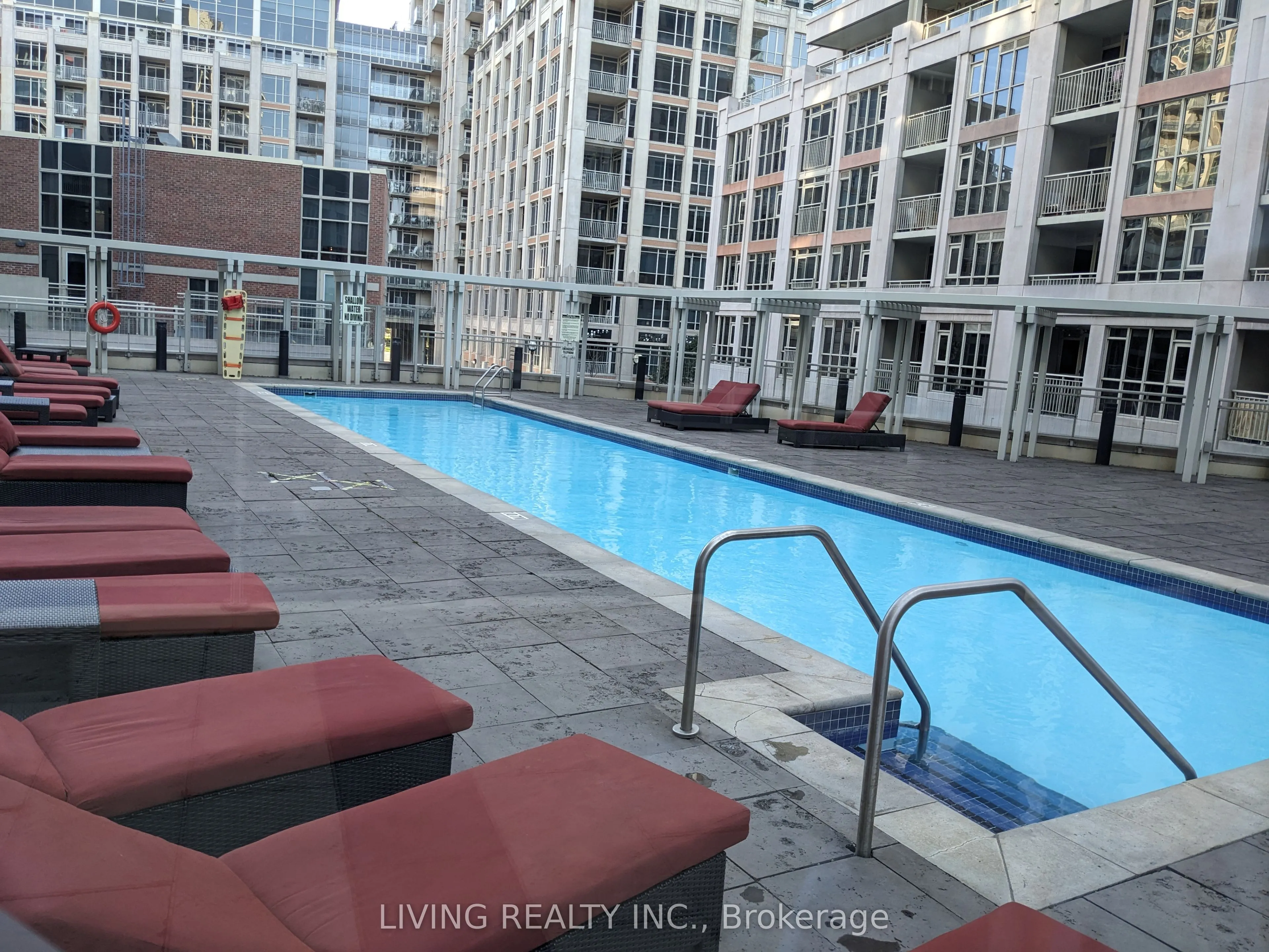 38 Grand Magazine Street, #1029