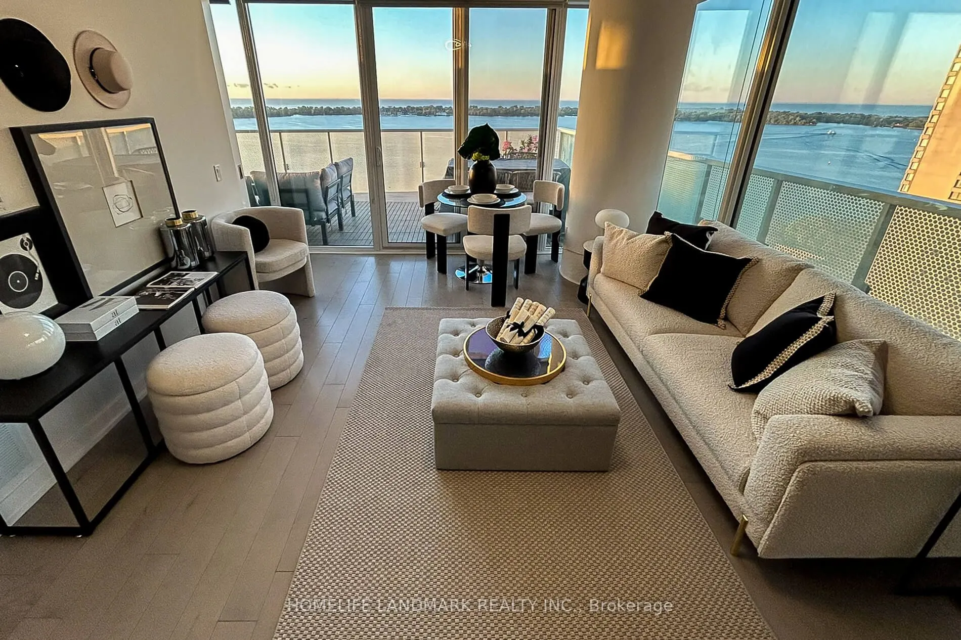 15 Queens Quay E, #2304