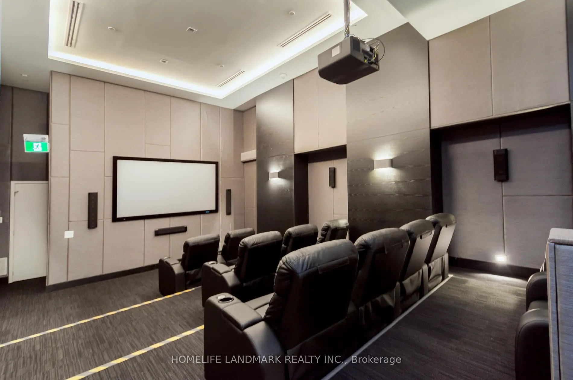 15 Queens Quay E, #2304