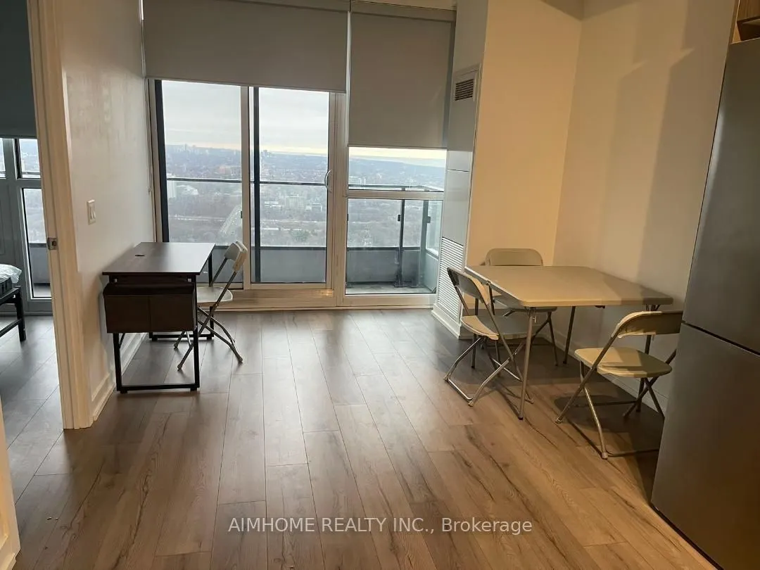 395 Bloor Street E, #4509