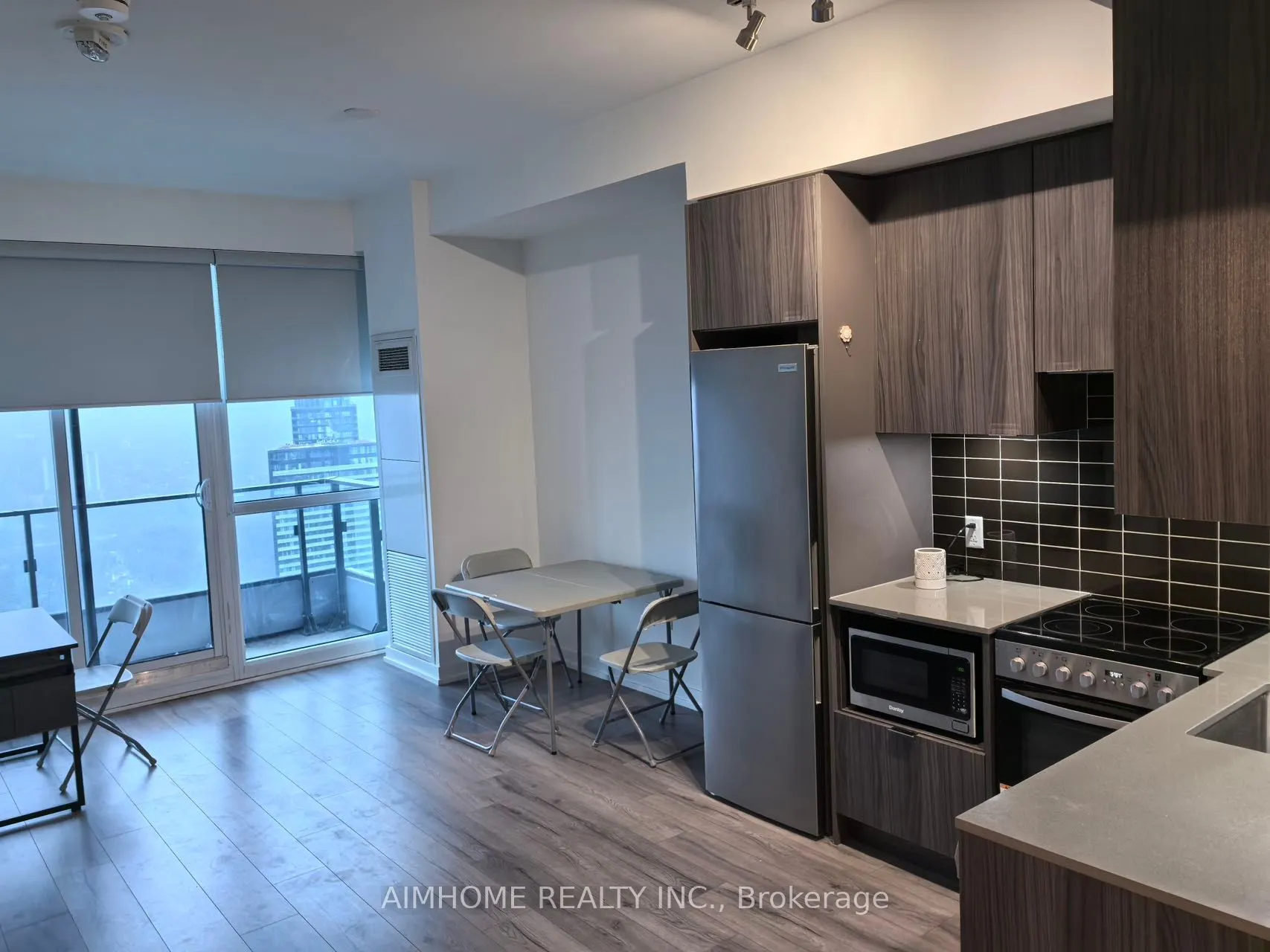 395 Bloor Street E, #4509