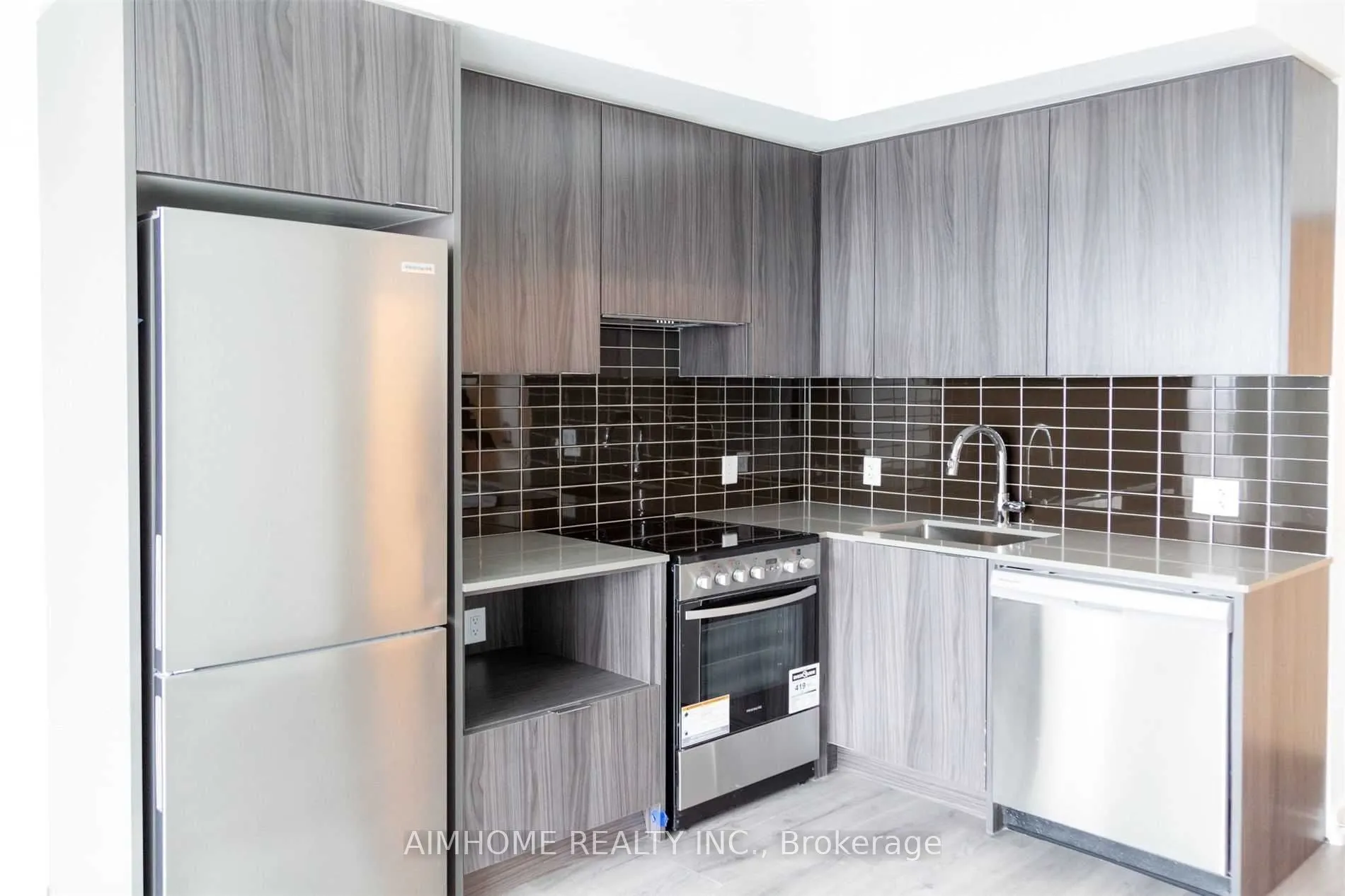 395 Bloor Street E, #4509
