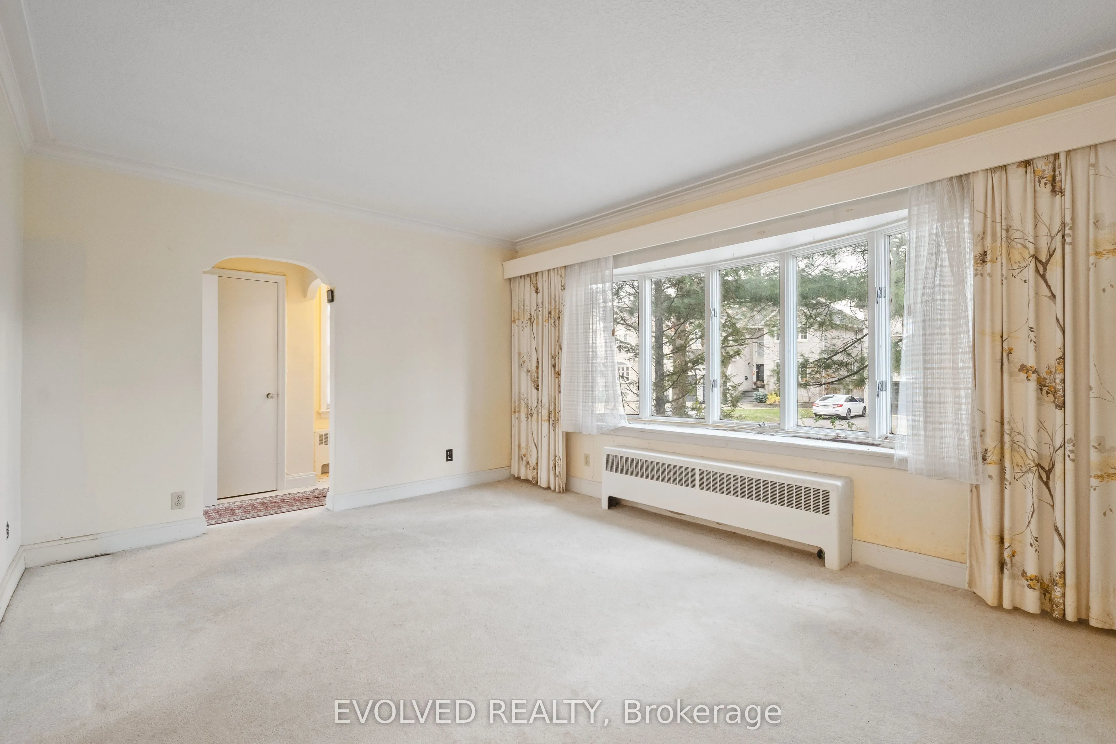 302 Spring Garden Avenue