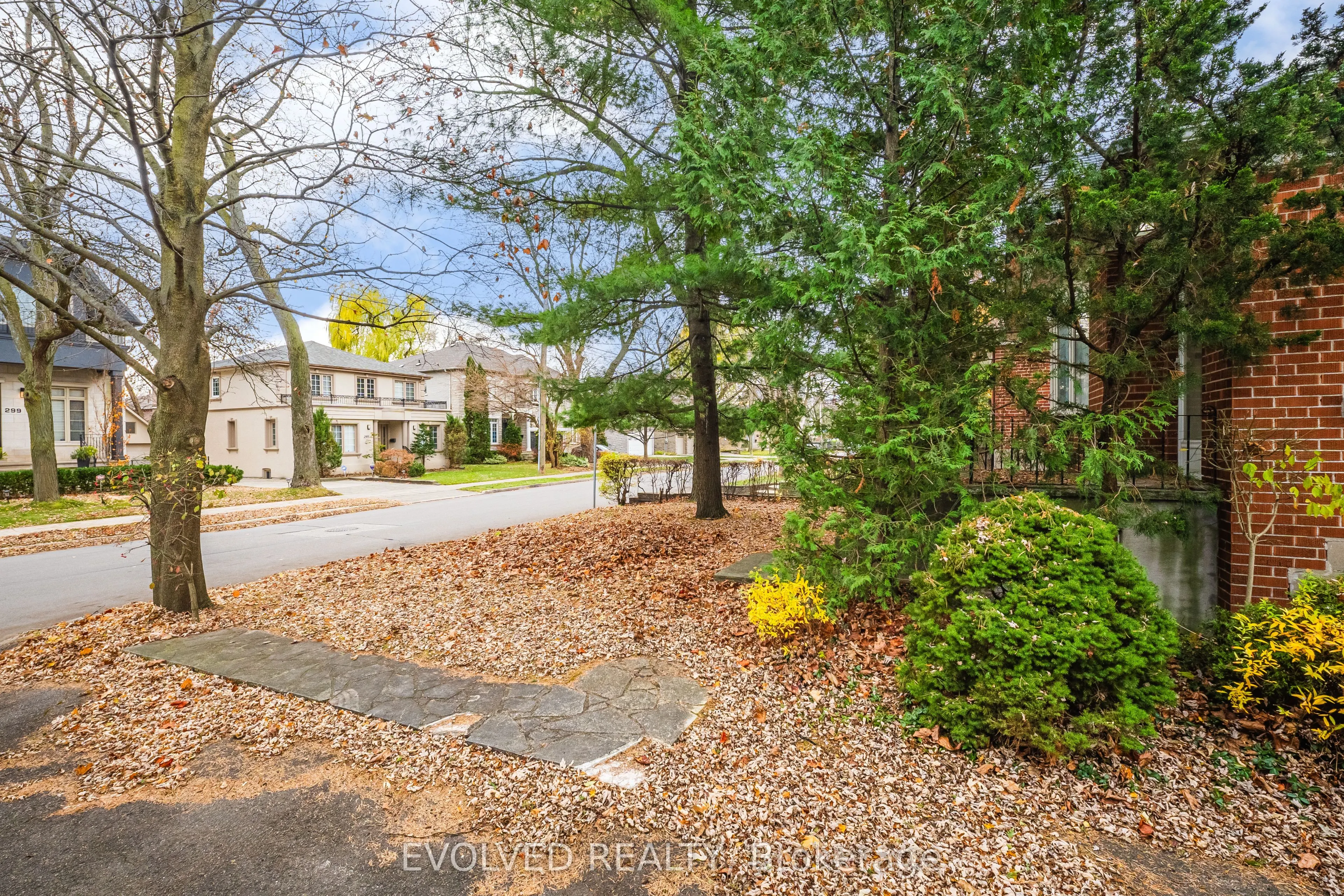 302 Spring Garden Avenue