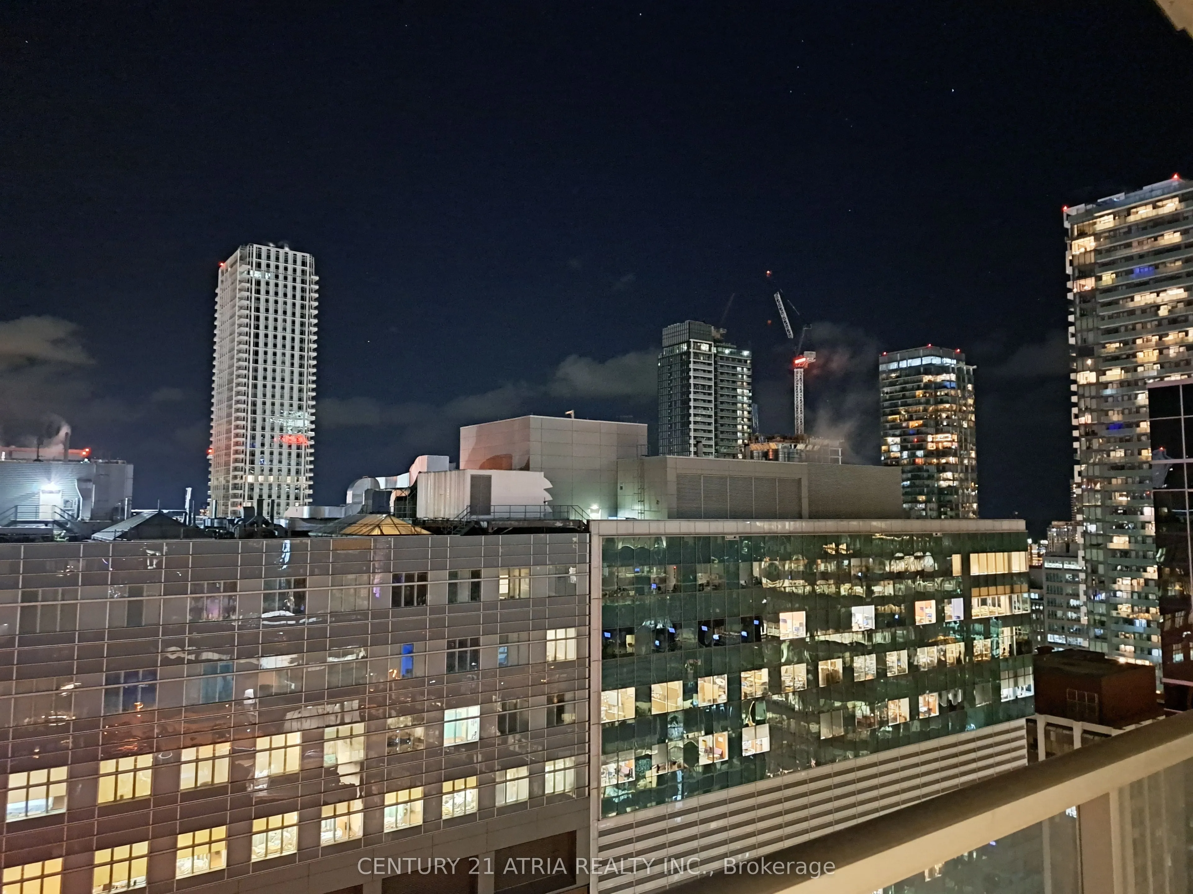 197 Yonge Street #2004