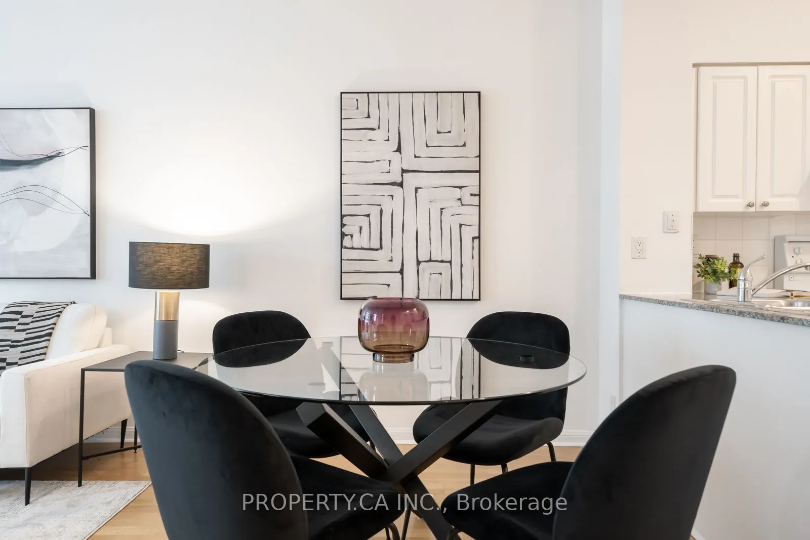 230 Queens Quay W #1815