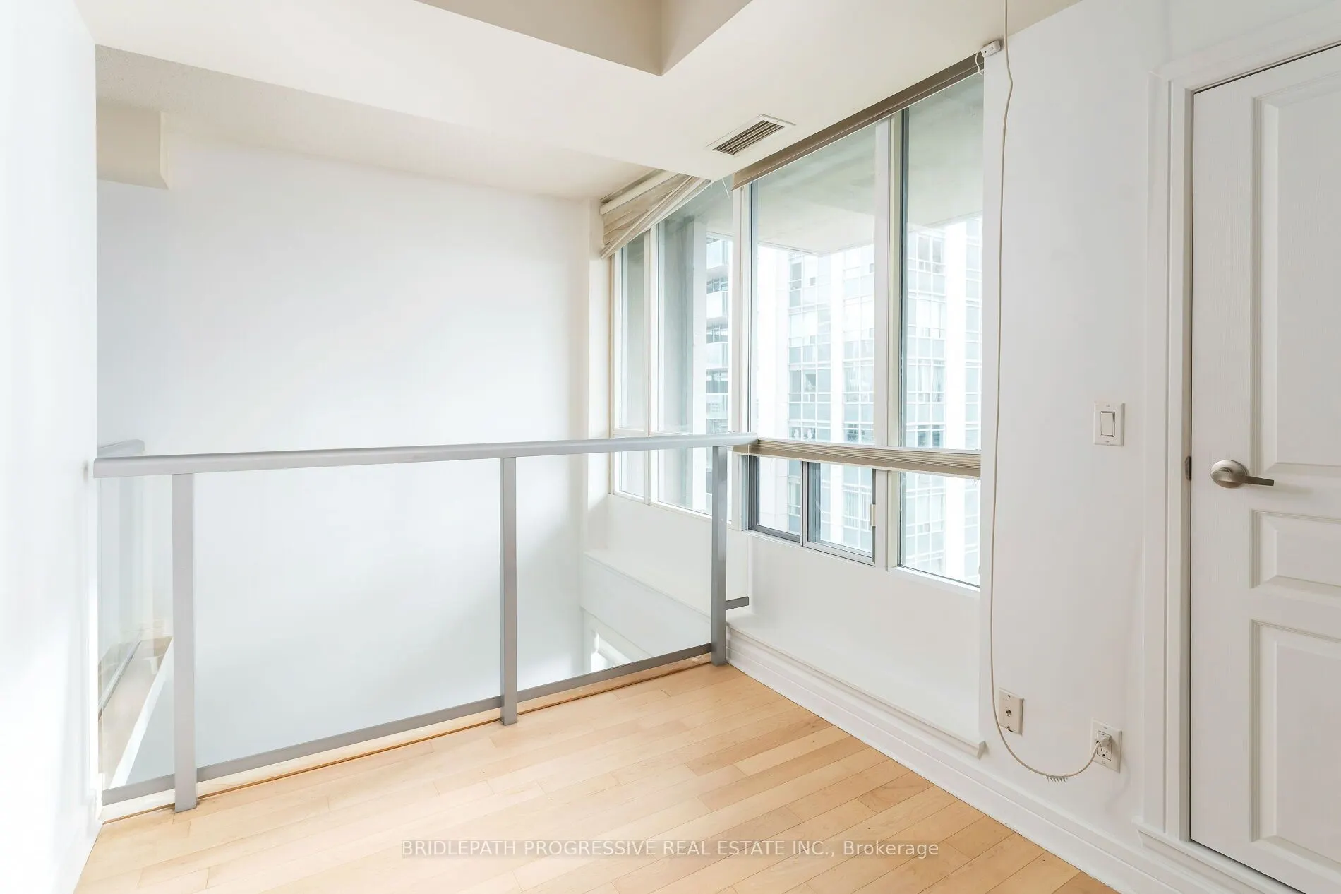 1 Avondale Avenue #509