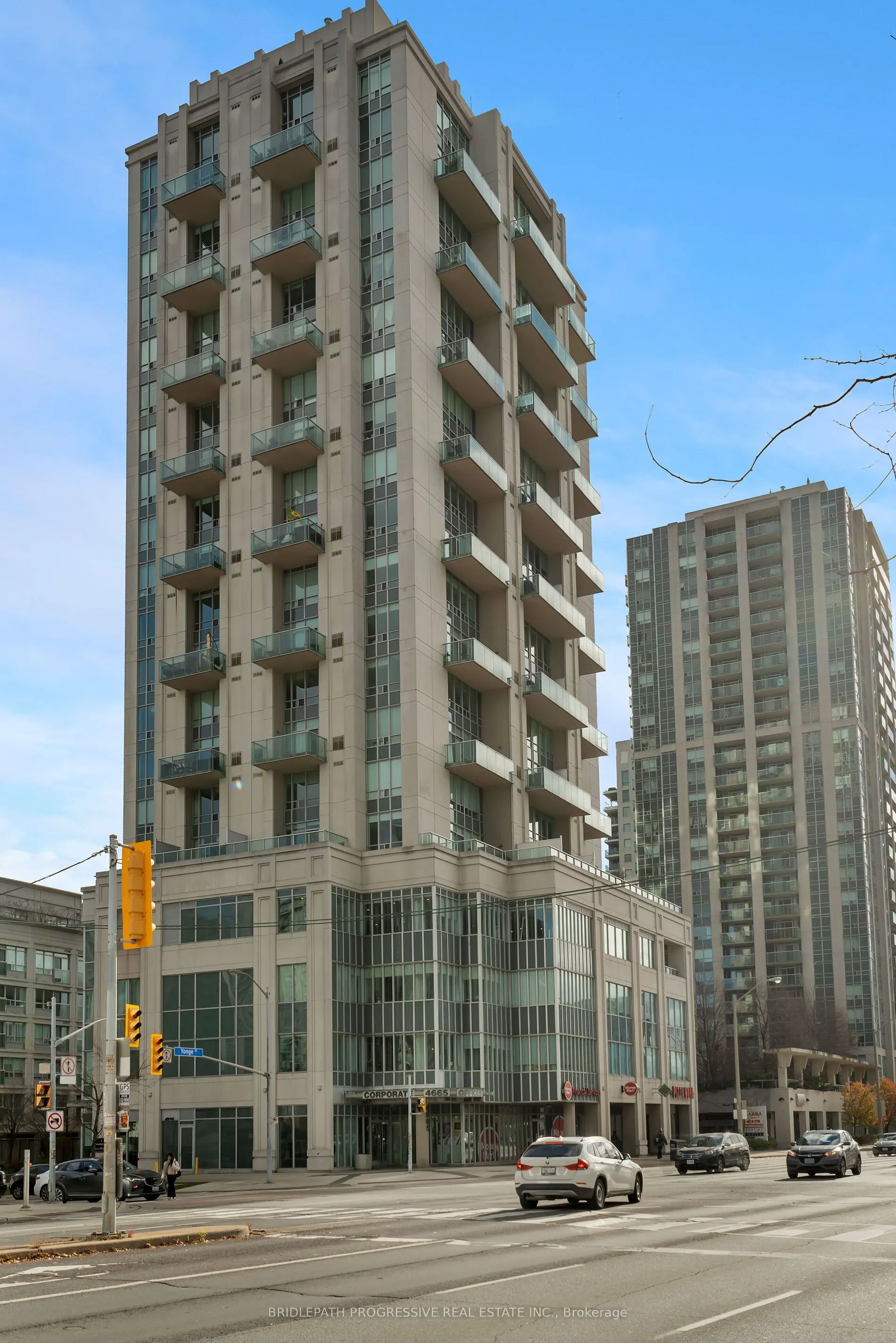 1 Avondale Avenue #509