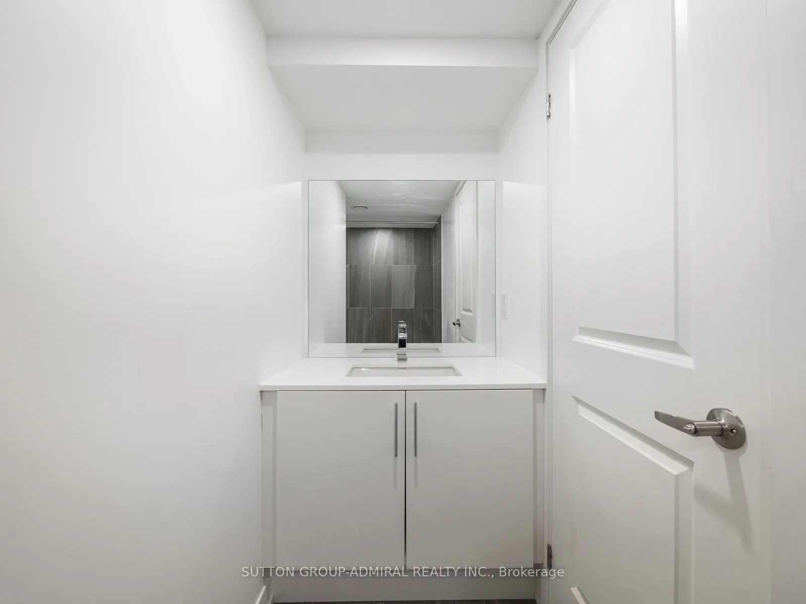 16 Marquette Avenue, #3