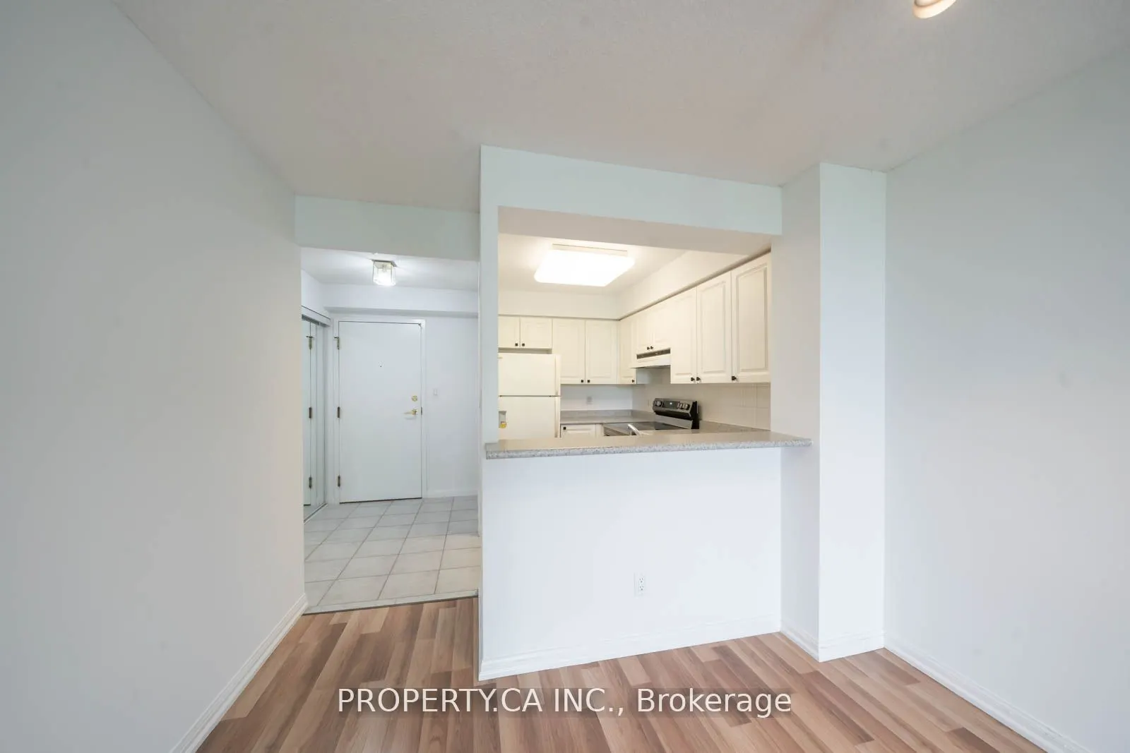 398 Eglinton Avenue E, #603