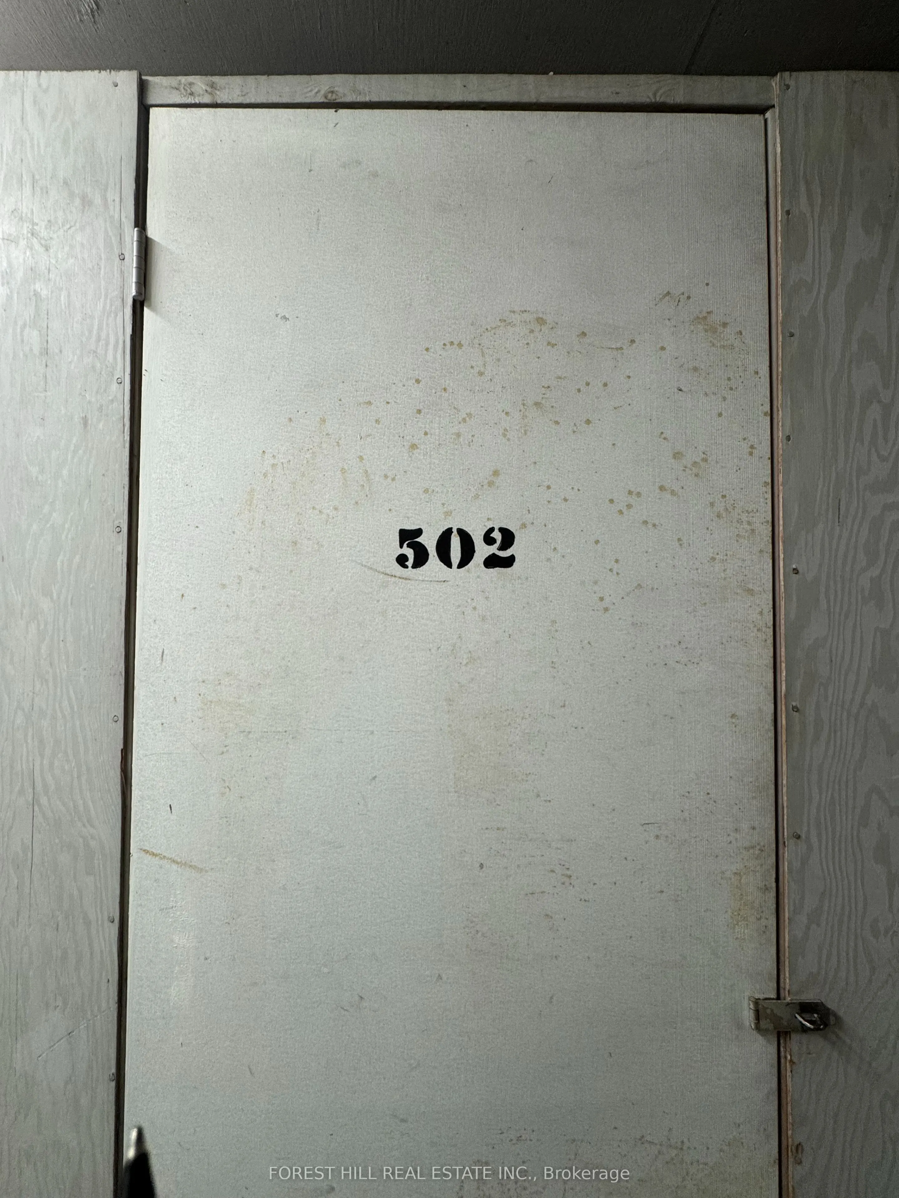 350 Lonsdale Road #502