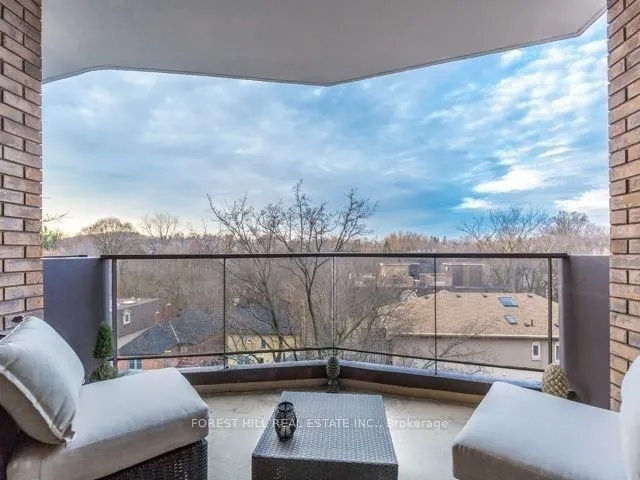 350 Lonsdale Road #502