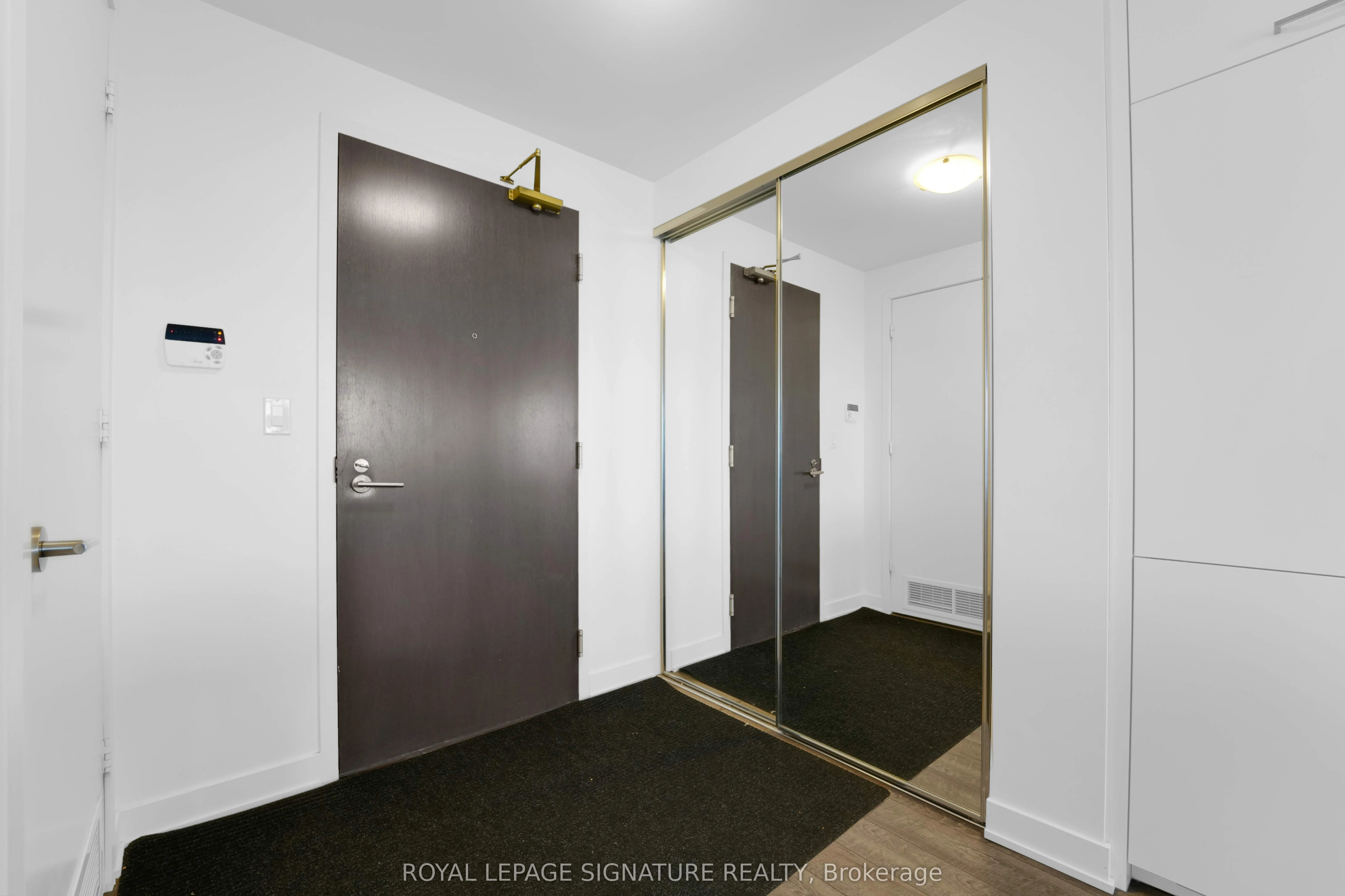 106 Dovercourt Road, #714