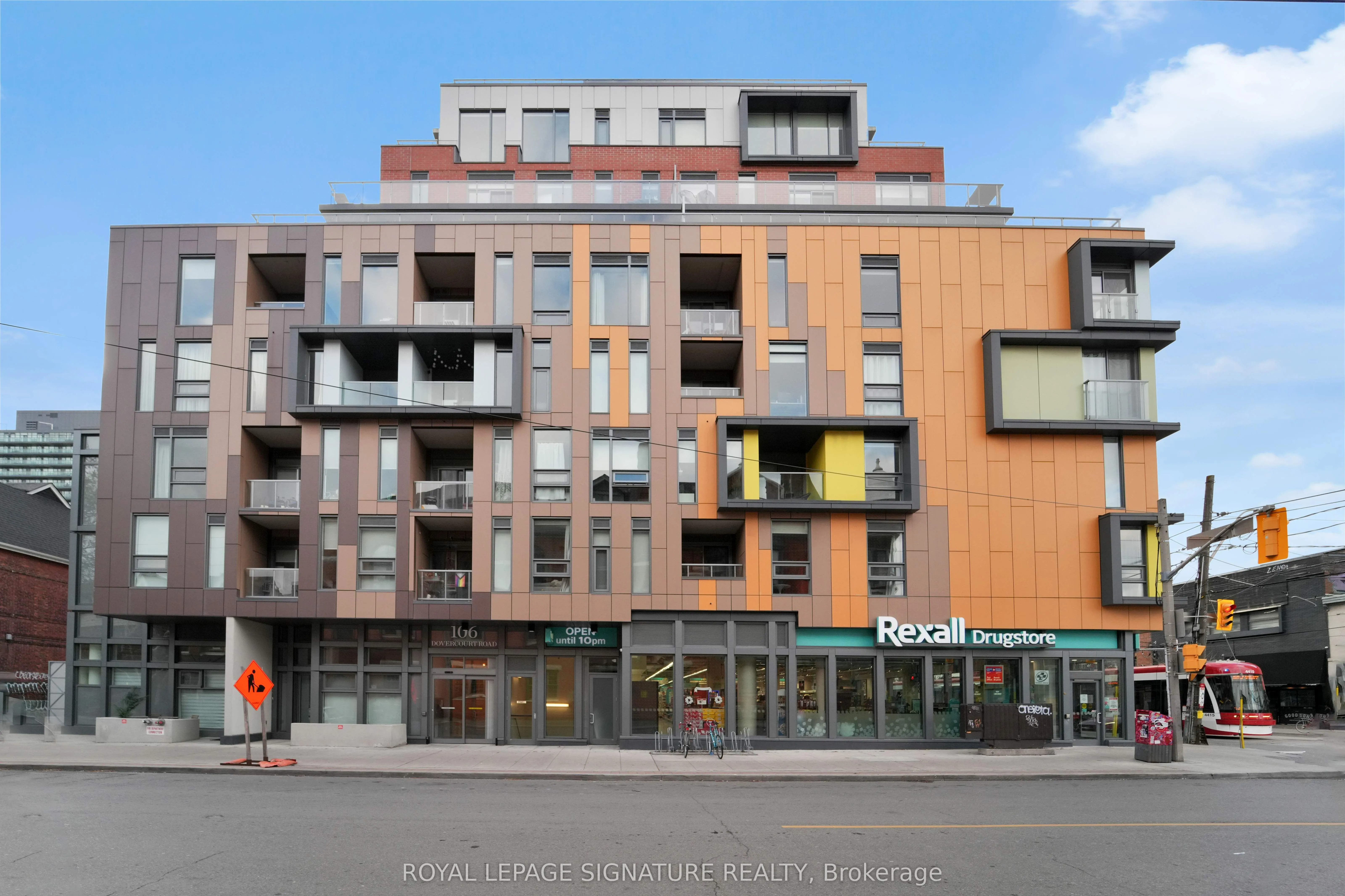 106 Dovercourt Road, #714