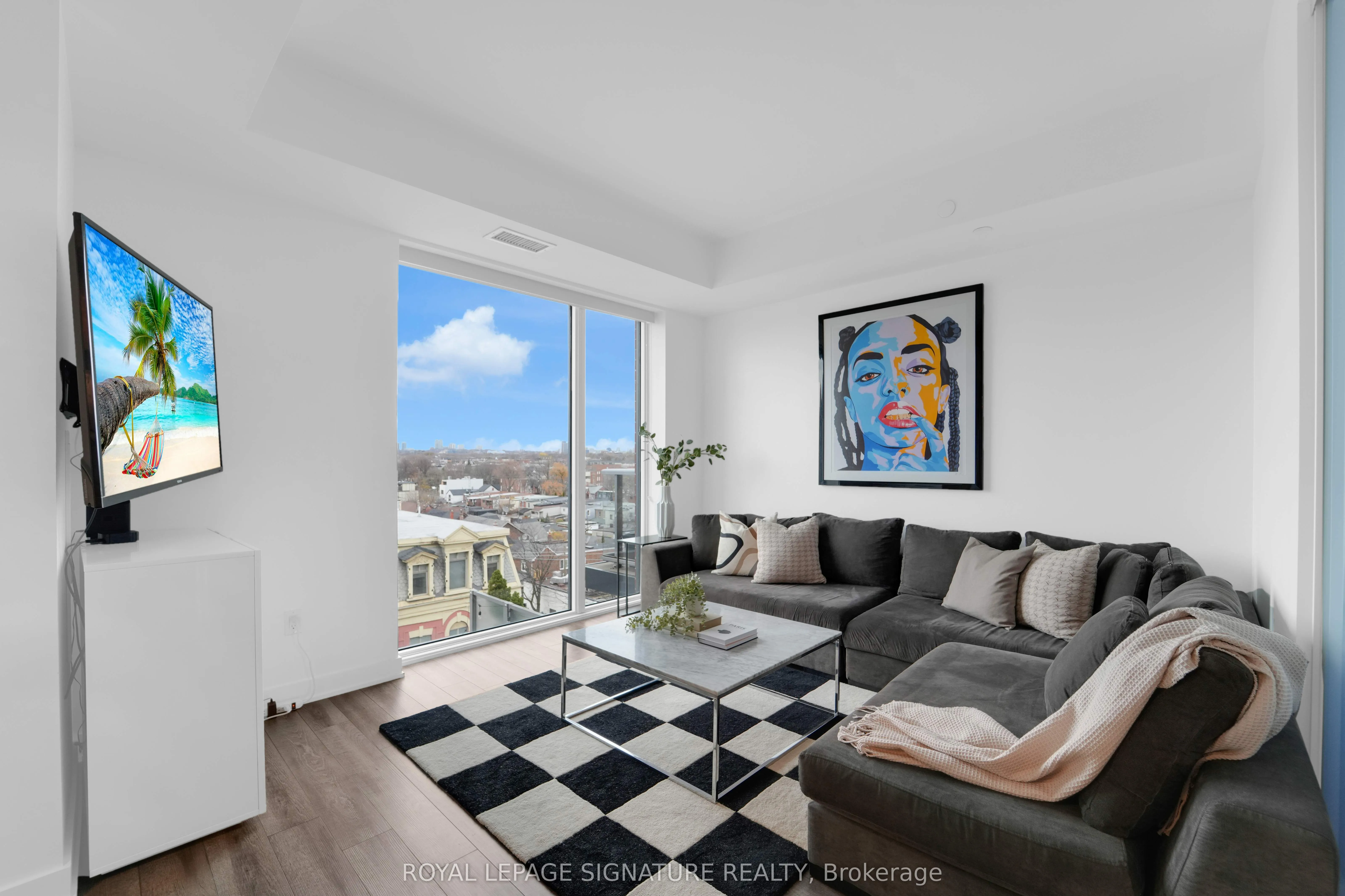 106 Dovercourt Road, #714