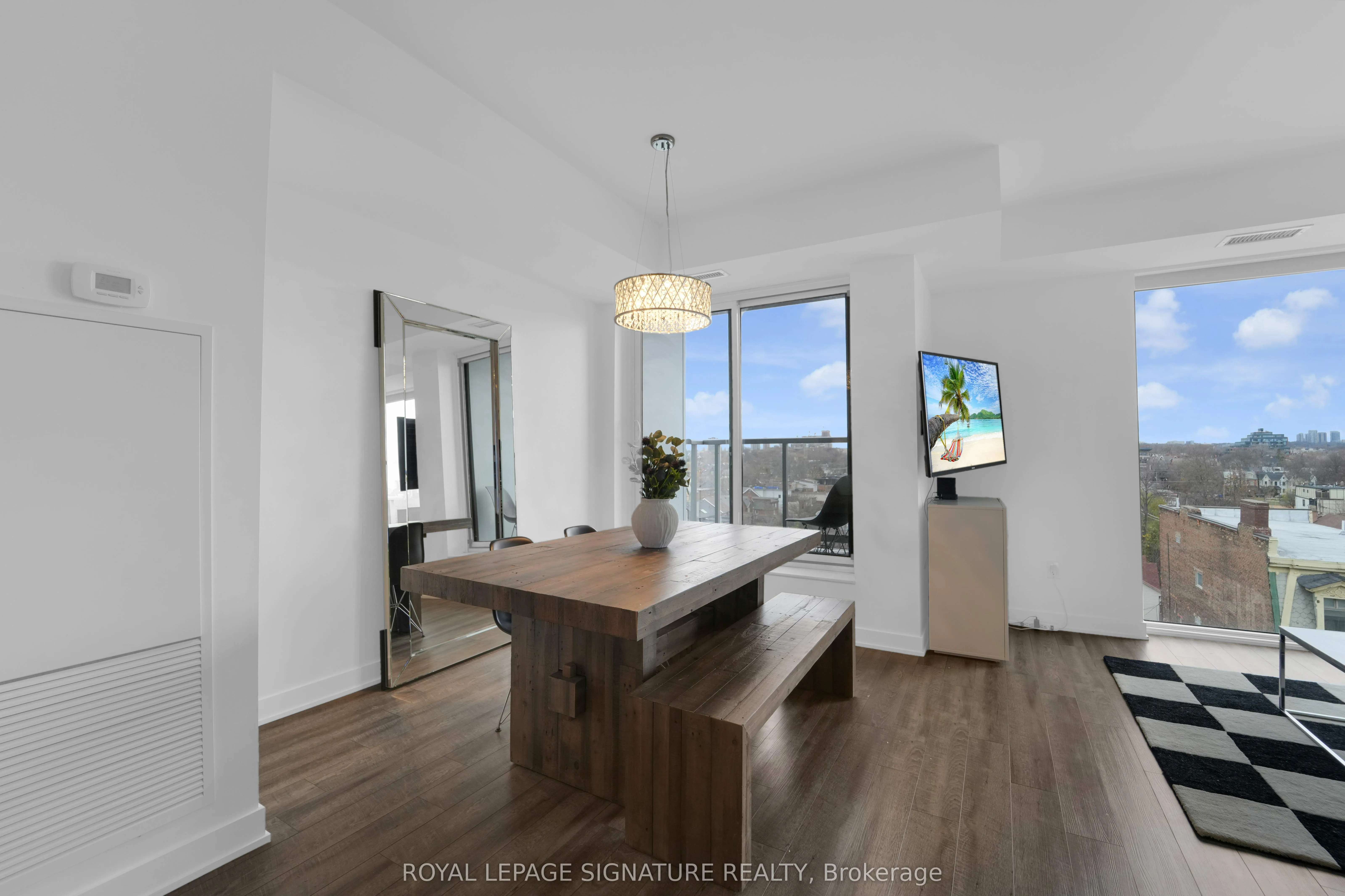 106 Dovercourt Road, #714