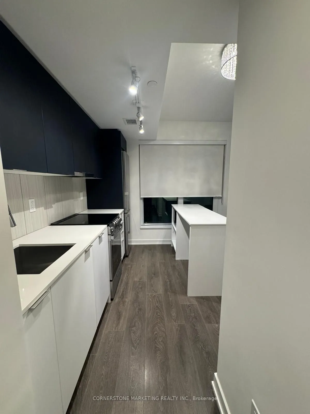 8 Tippett Road #426