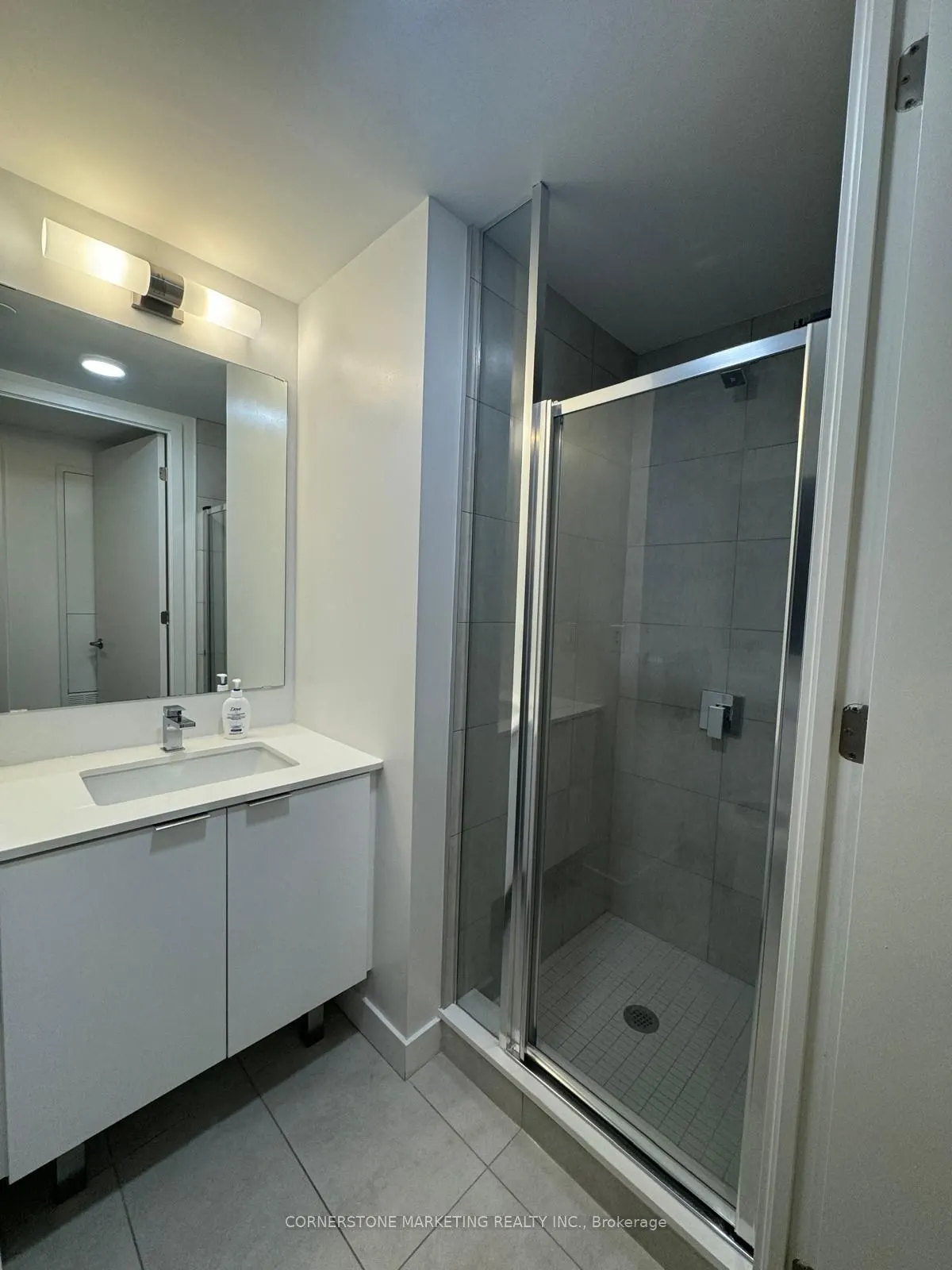8 Tippett Road #426