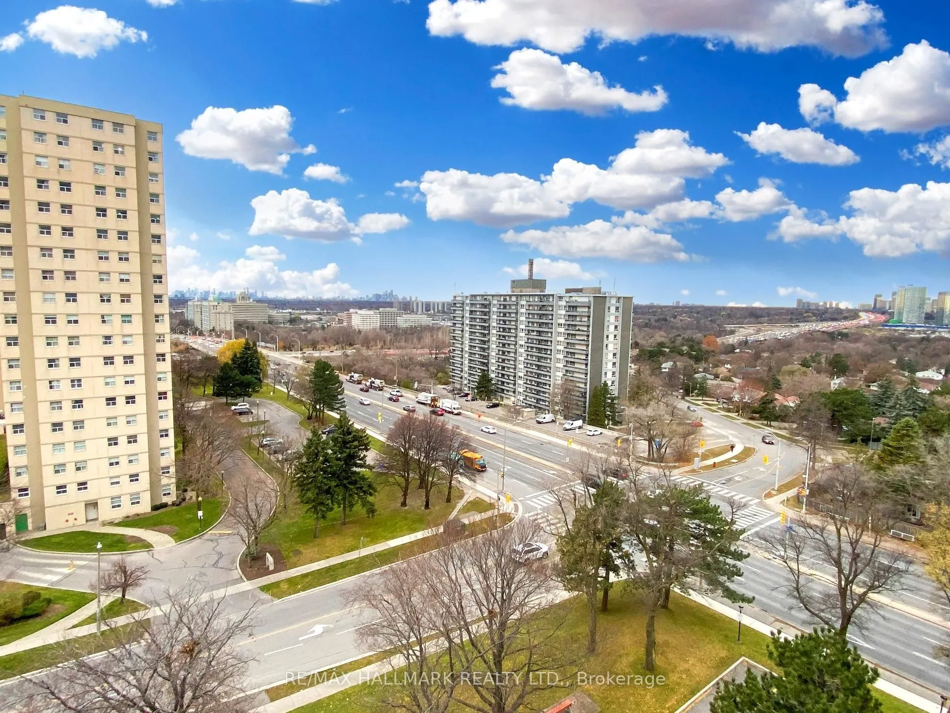10 Parkway Forest Drive, #903