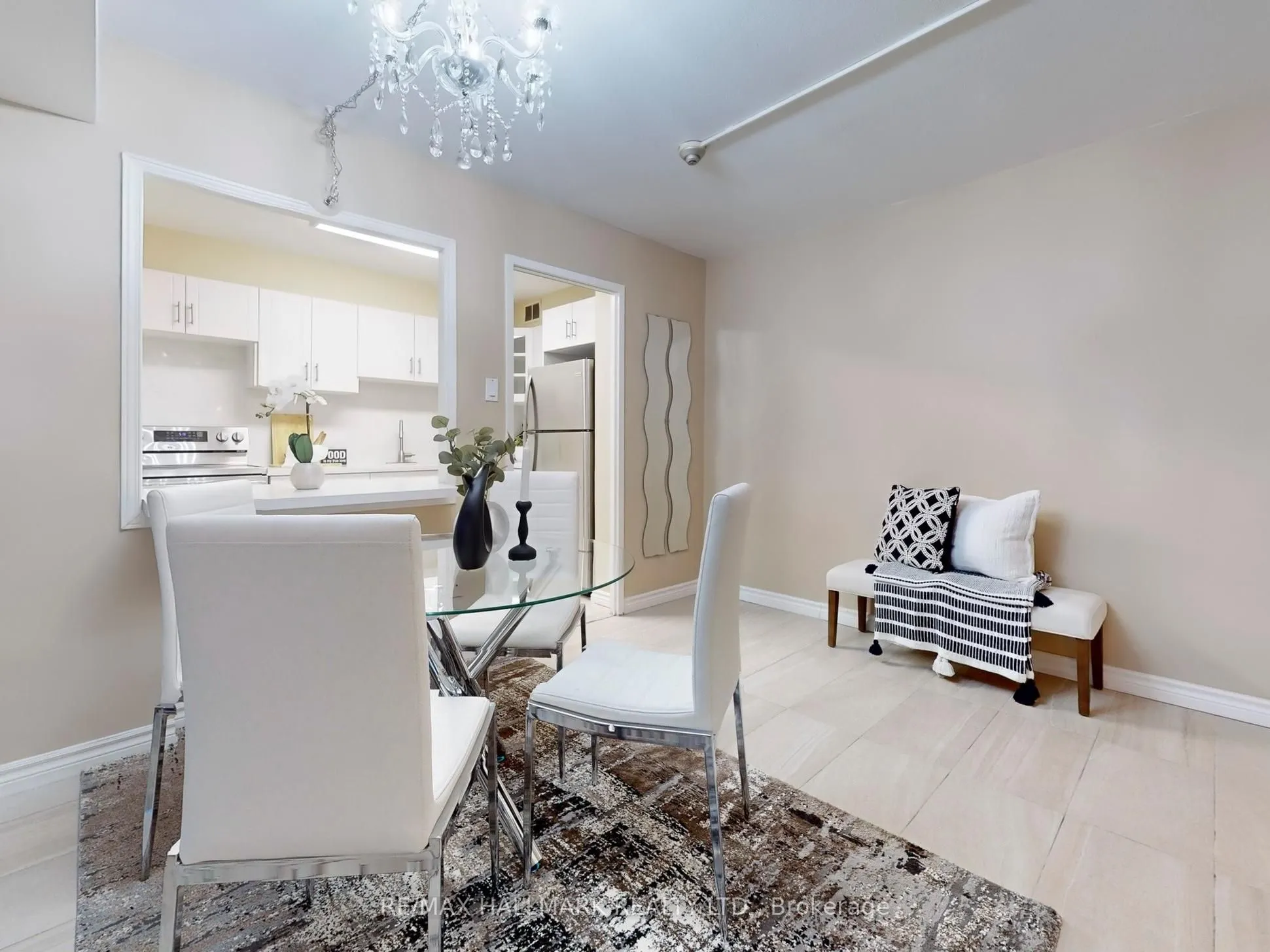 10 Parkway Forest Drive, #903