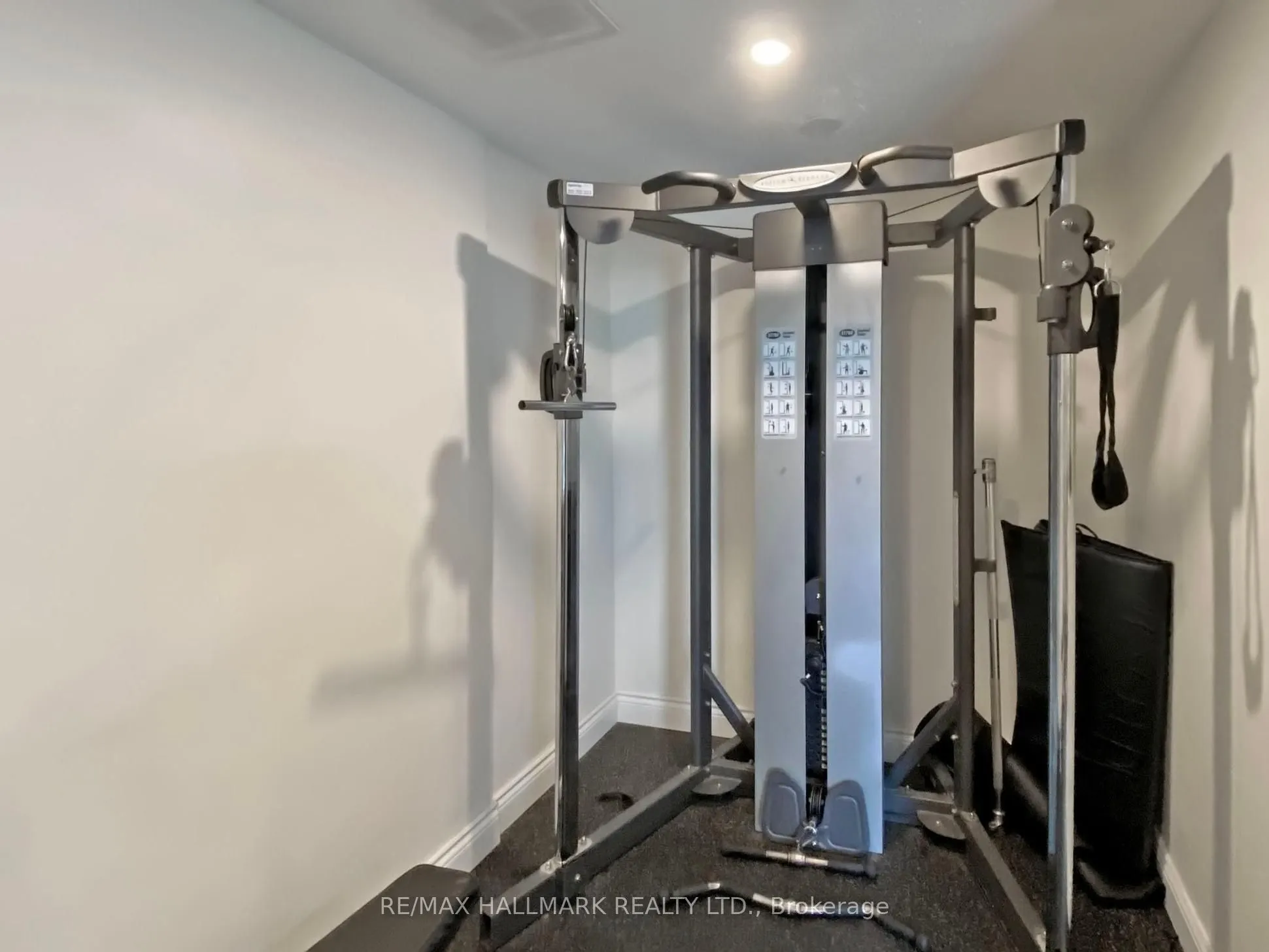10 Parkway Forest Drive, #903