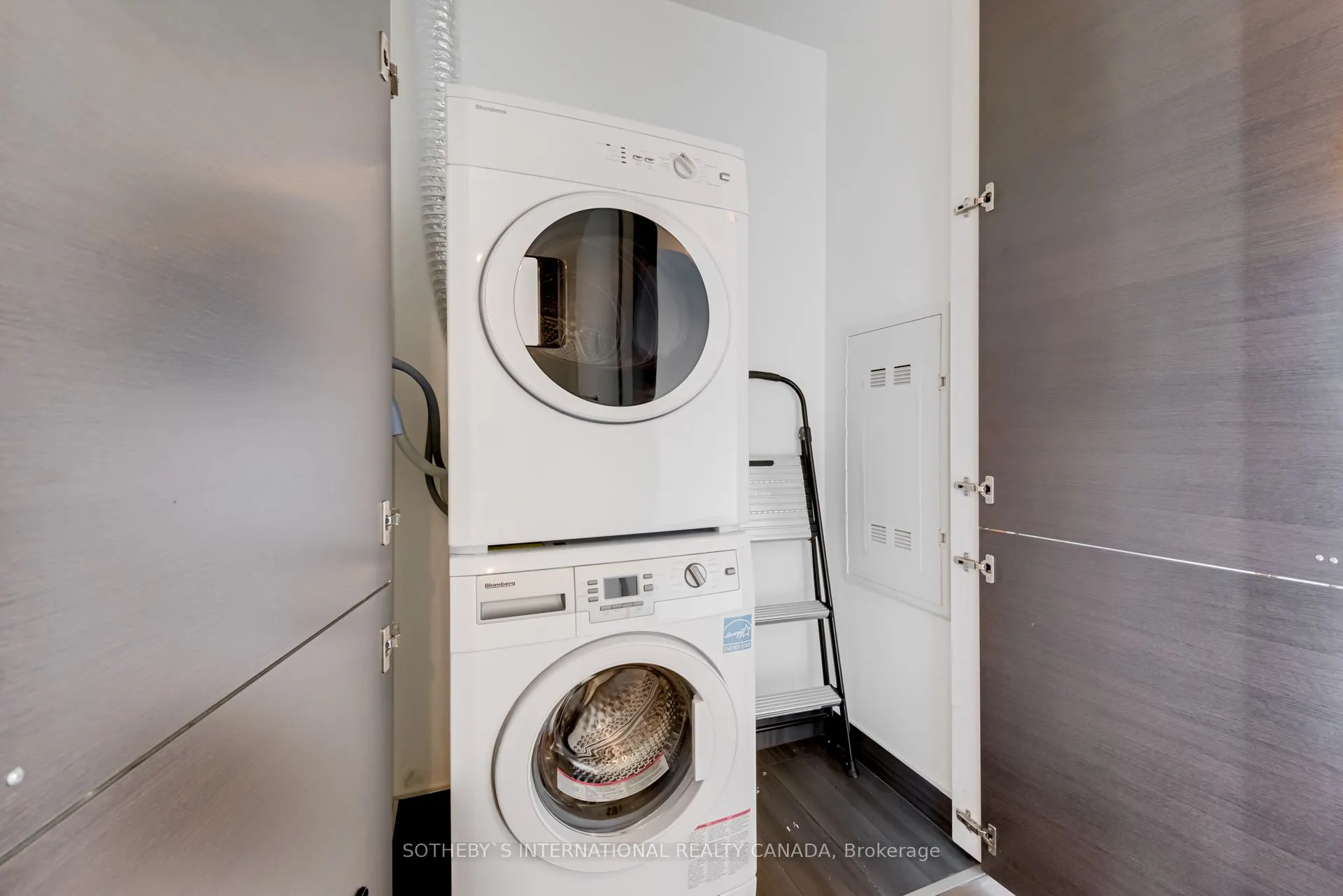 629 King Street W, #1028