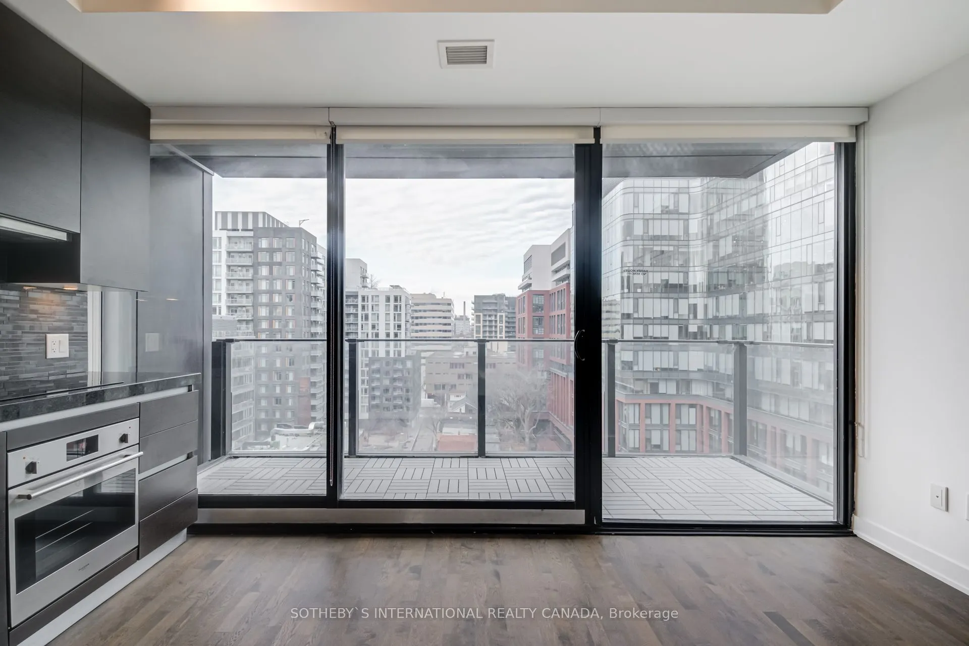 629 King Street W, #1028