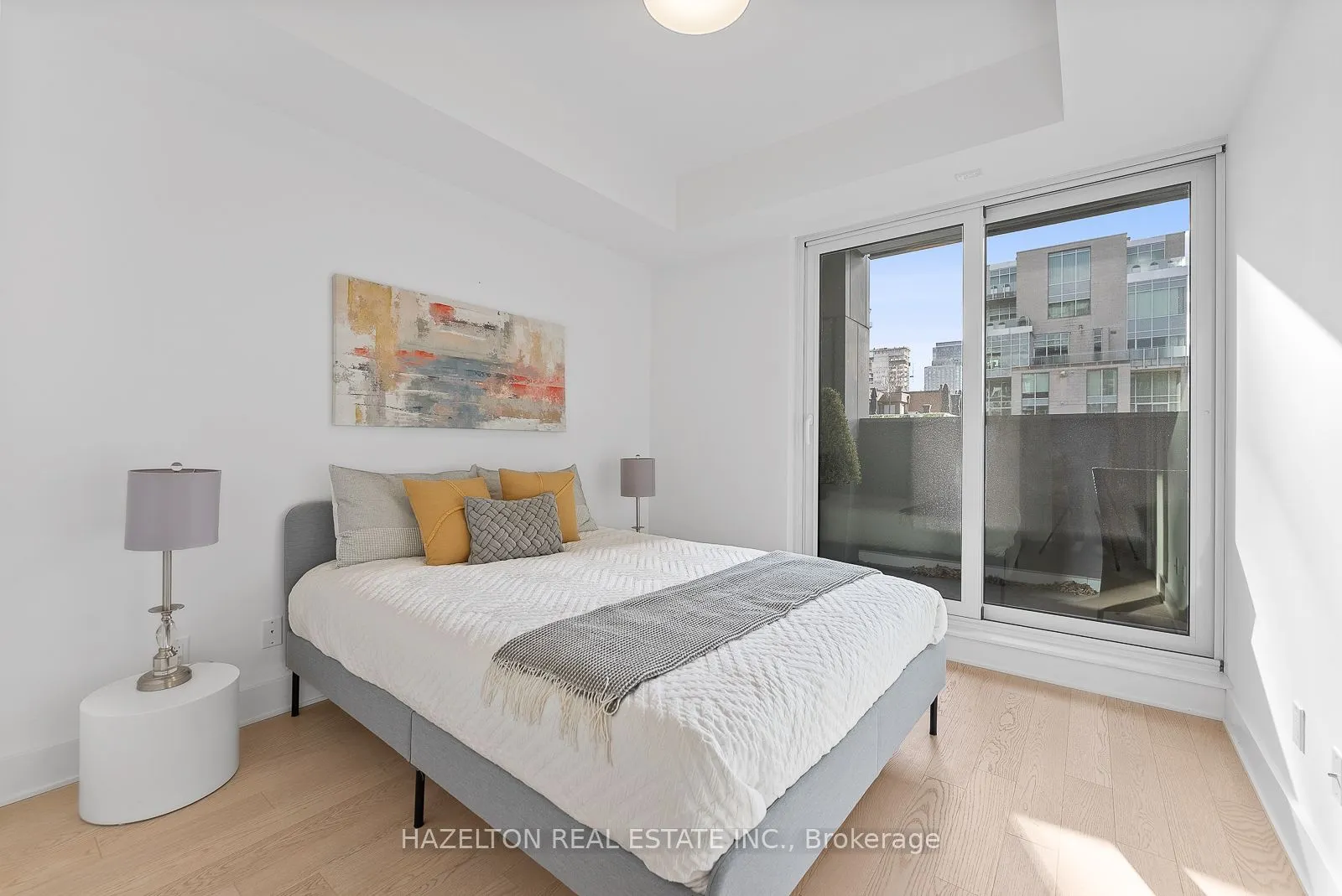 128 Pears Avenue, #302