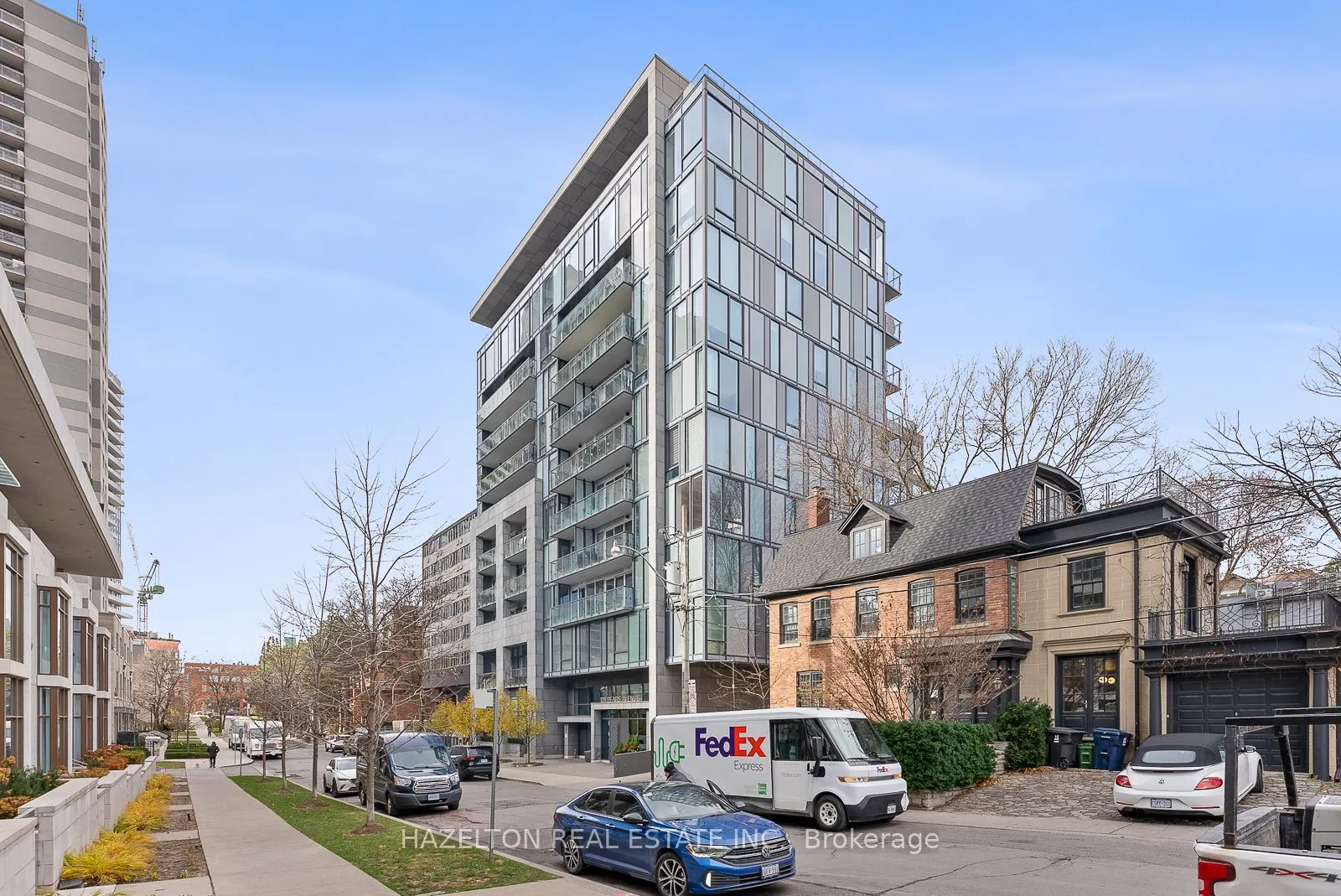 128 Pears Avenue, #302