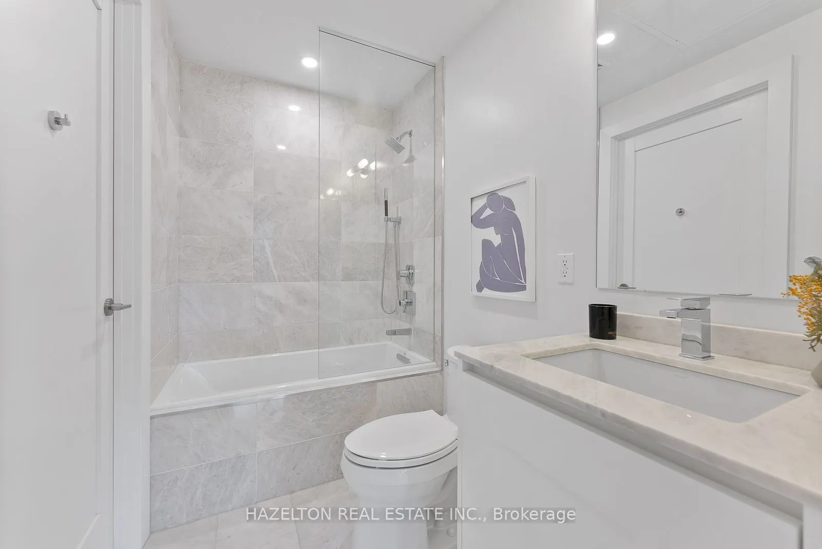 128 Pears Avenue, #302