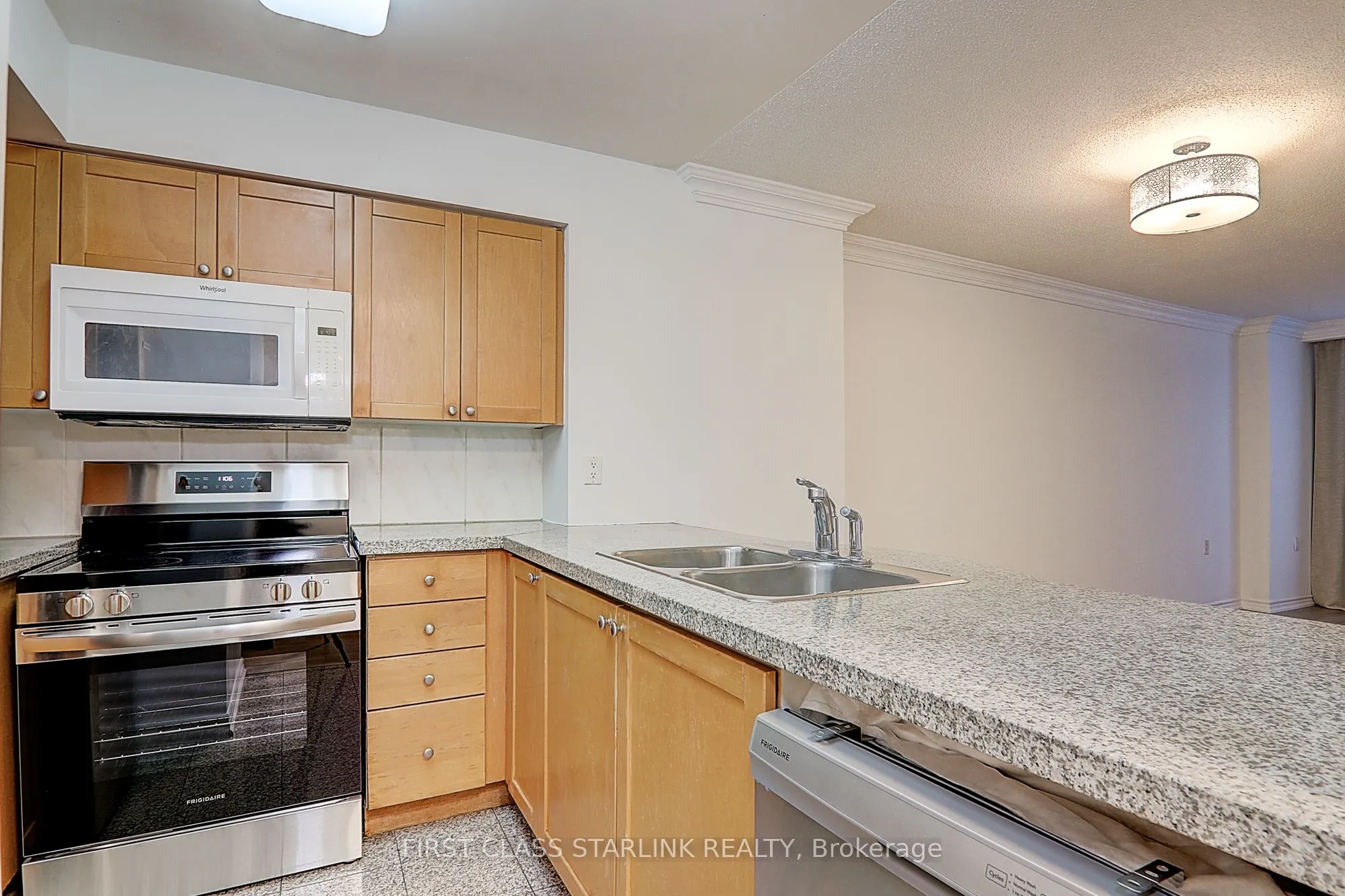 388 Bloor Street E, #302