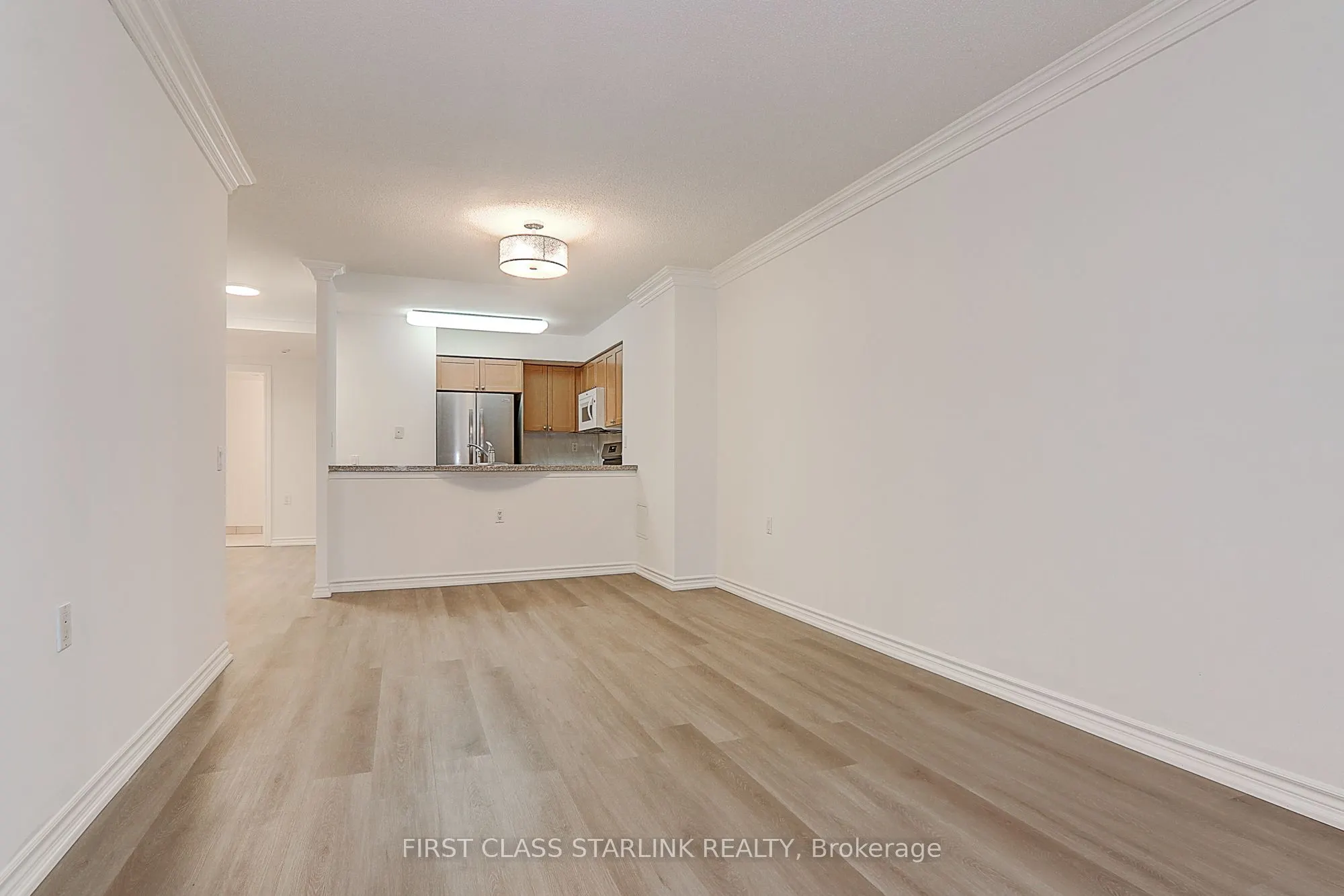 388 Bloor Street E, #302
