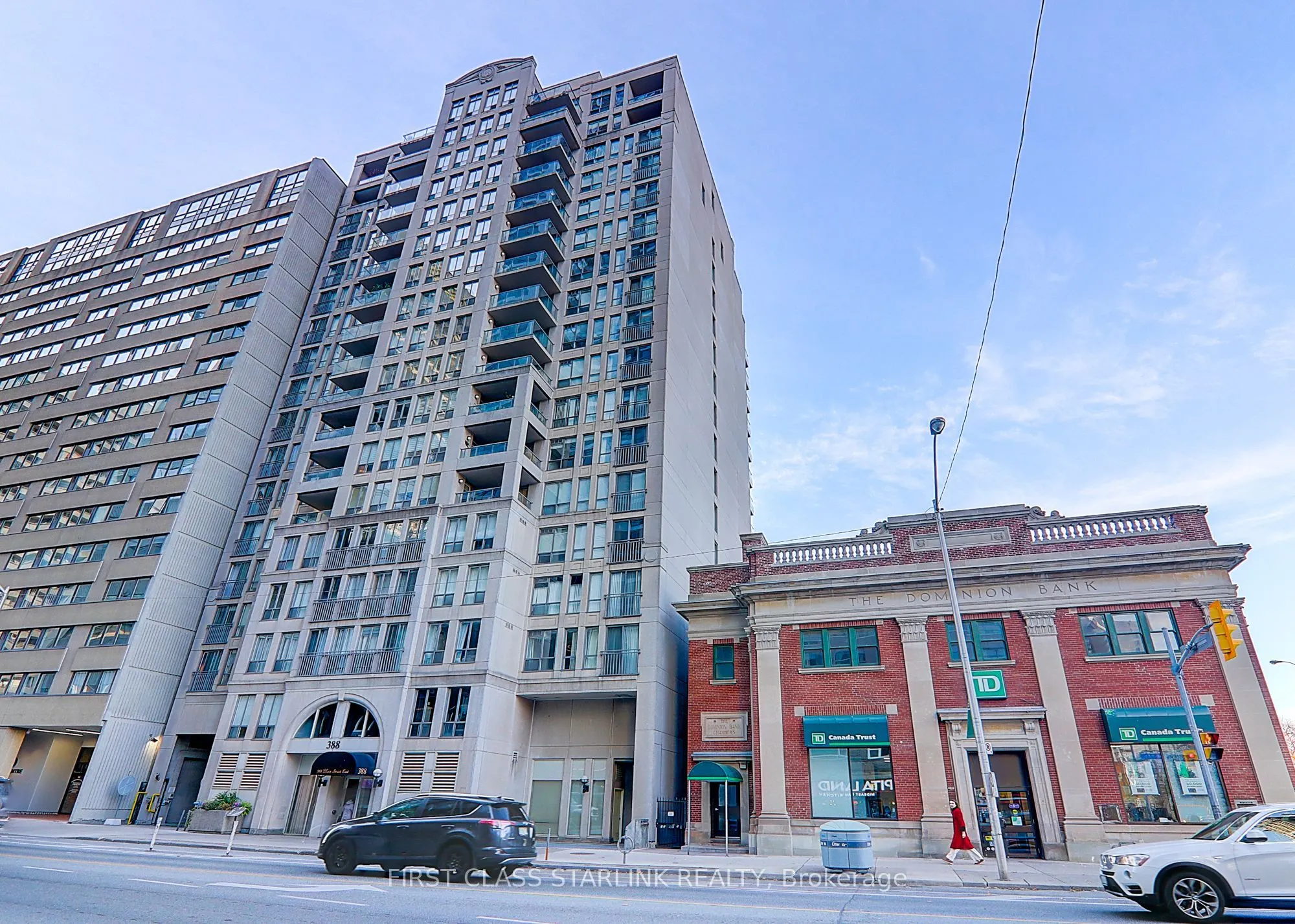 388 Bloor Street E, #302